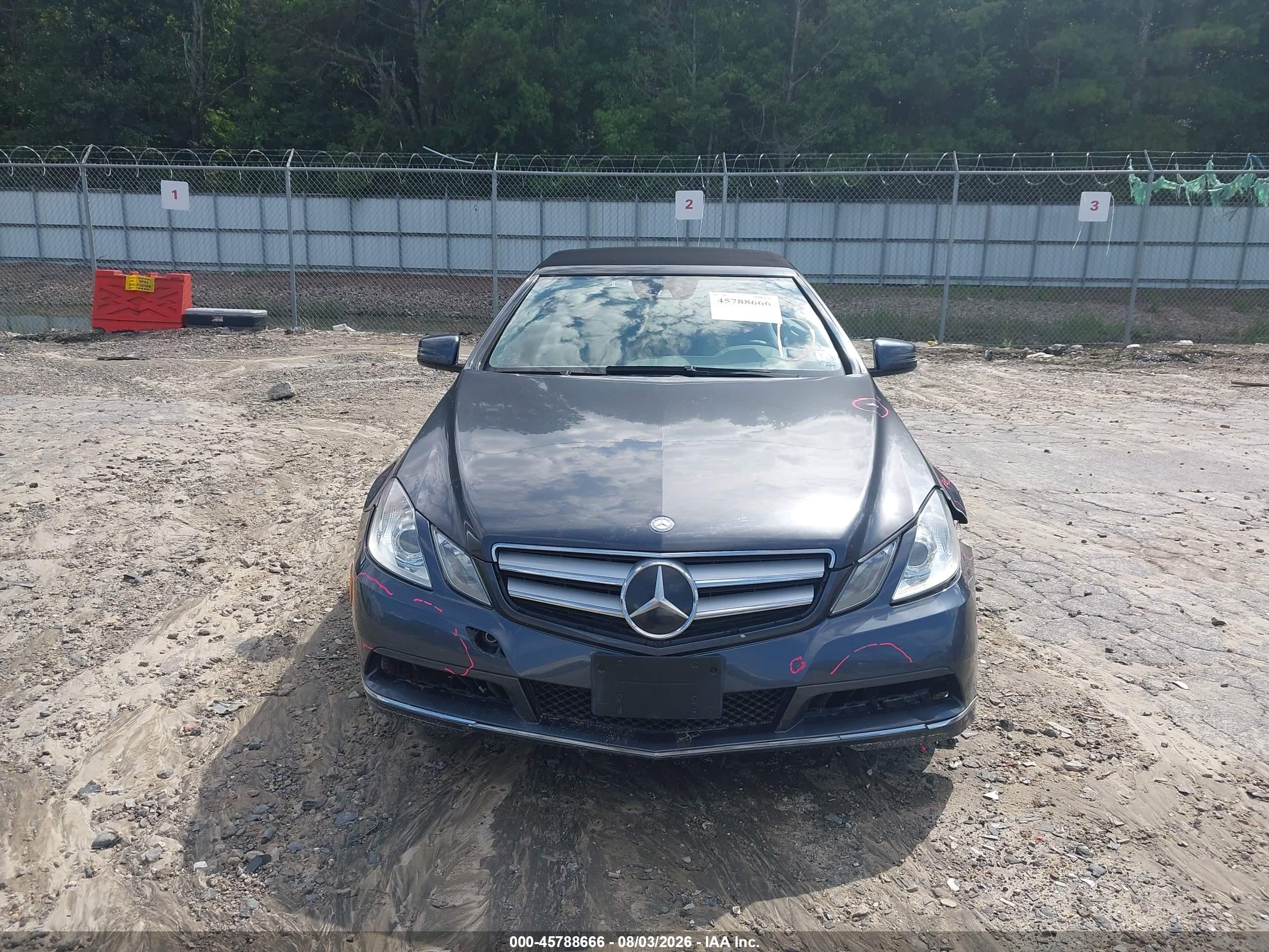2012 Mercedes-benz E 350 Серый vin: WDDKK5KF4CF144725