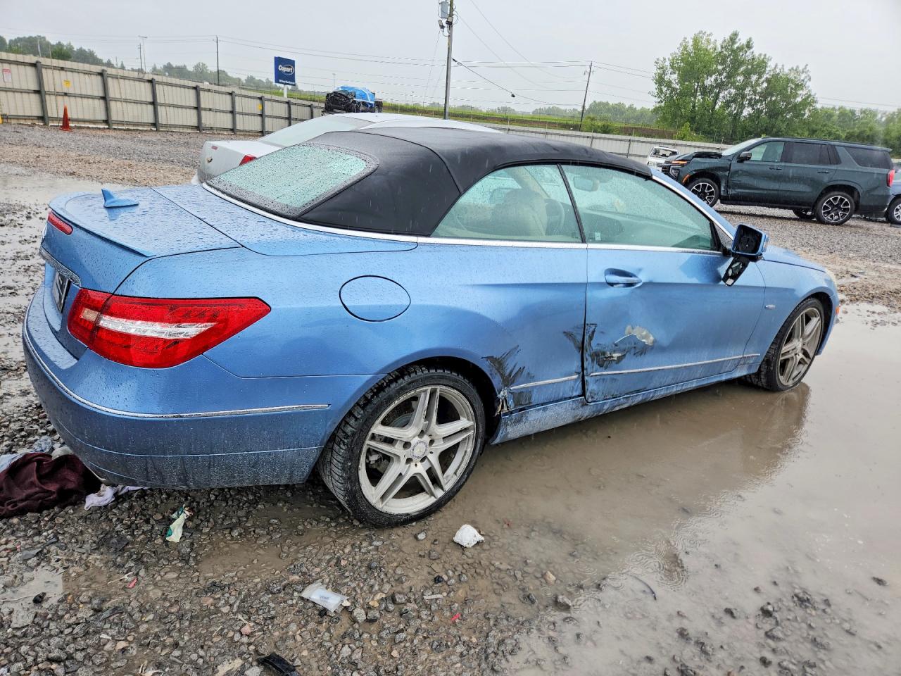 2012 Mercedes-benz E 350 Turquoise vin: WDDKK5KF4CF153103