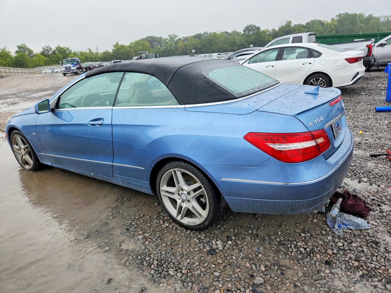 2012 Mercedes-benz E 350 Turquoise vin: WDDKK5KF4CF153103