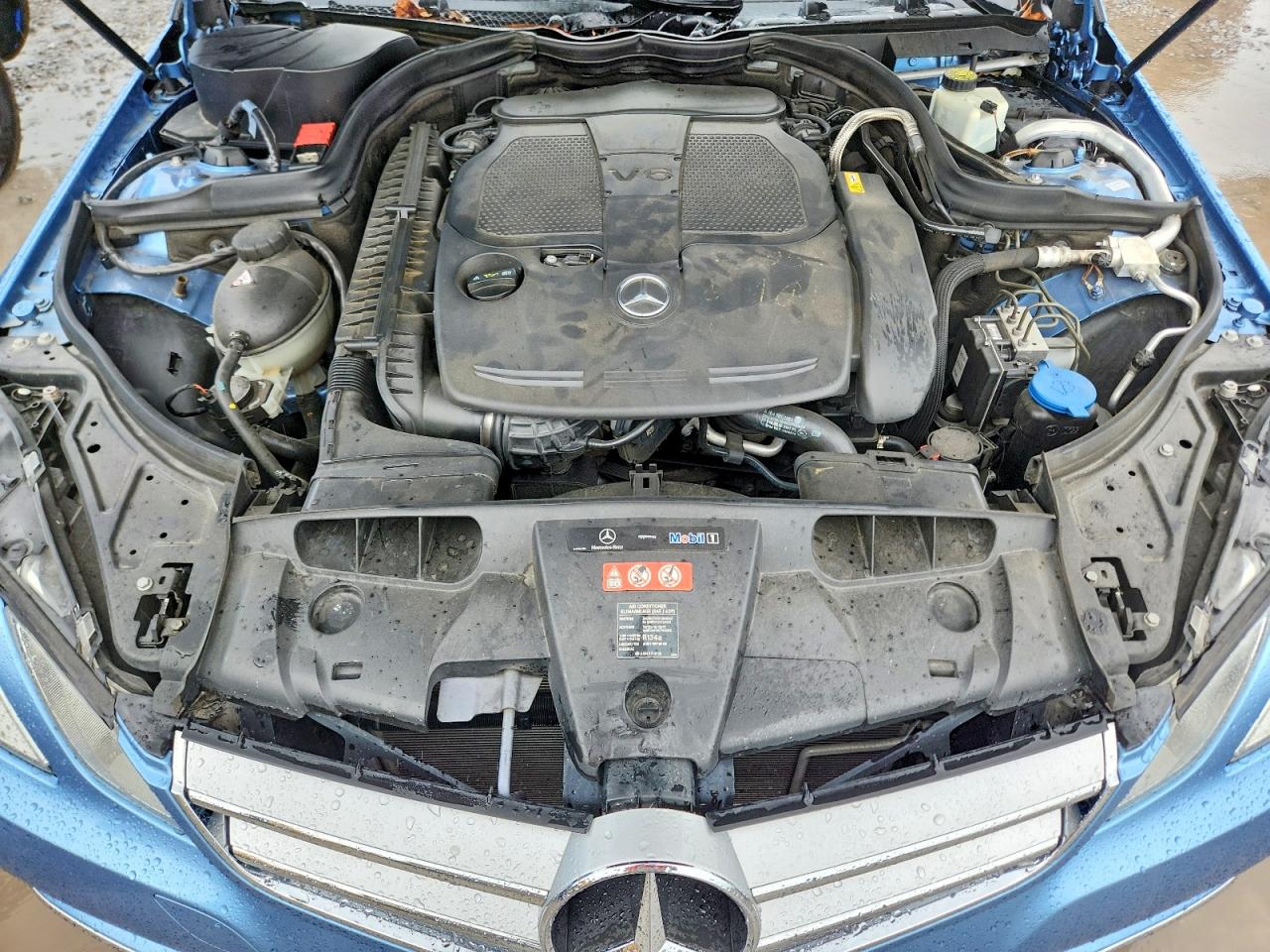2012 Mercedes-benz E 350 Turquoise vin: WDDKK5KF4CF153103