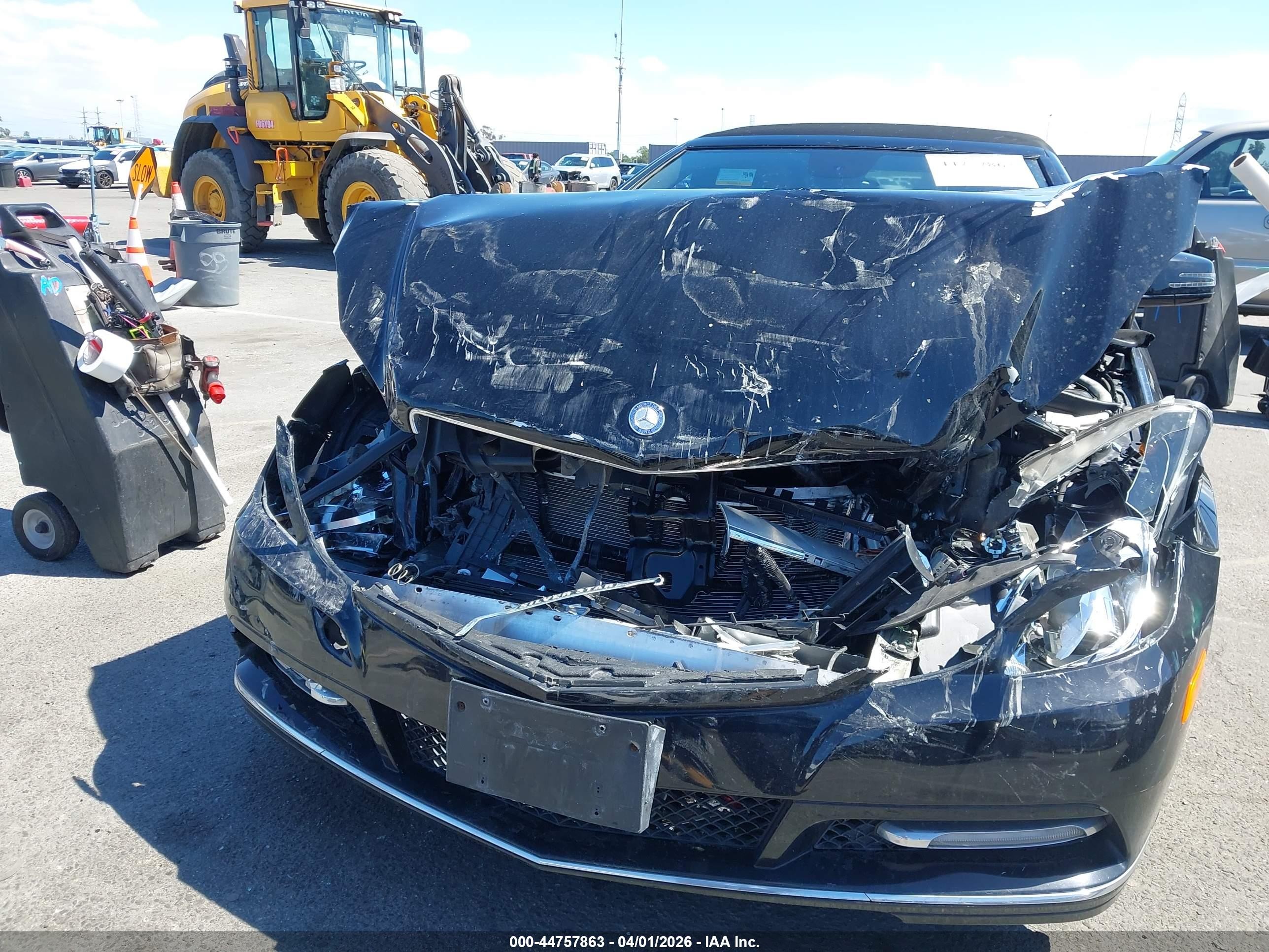 2013 Mercedes-benz E 350   Черный vin: WDDKK5KF4DF183607