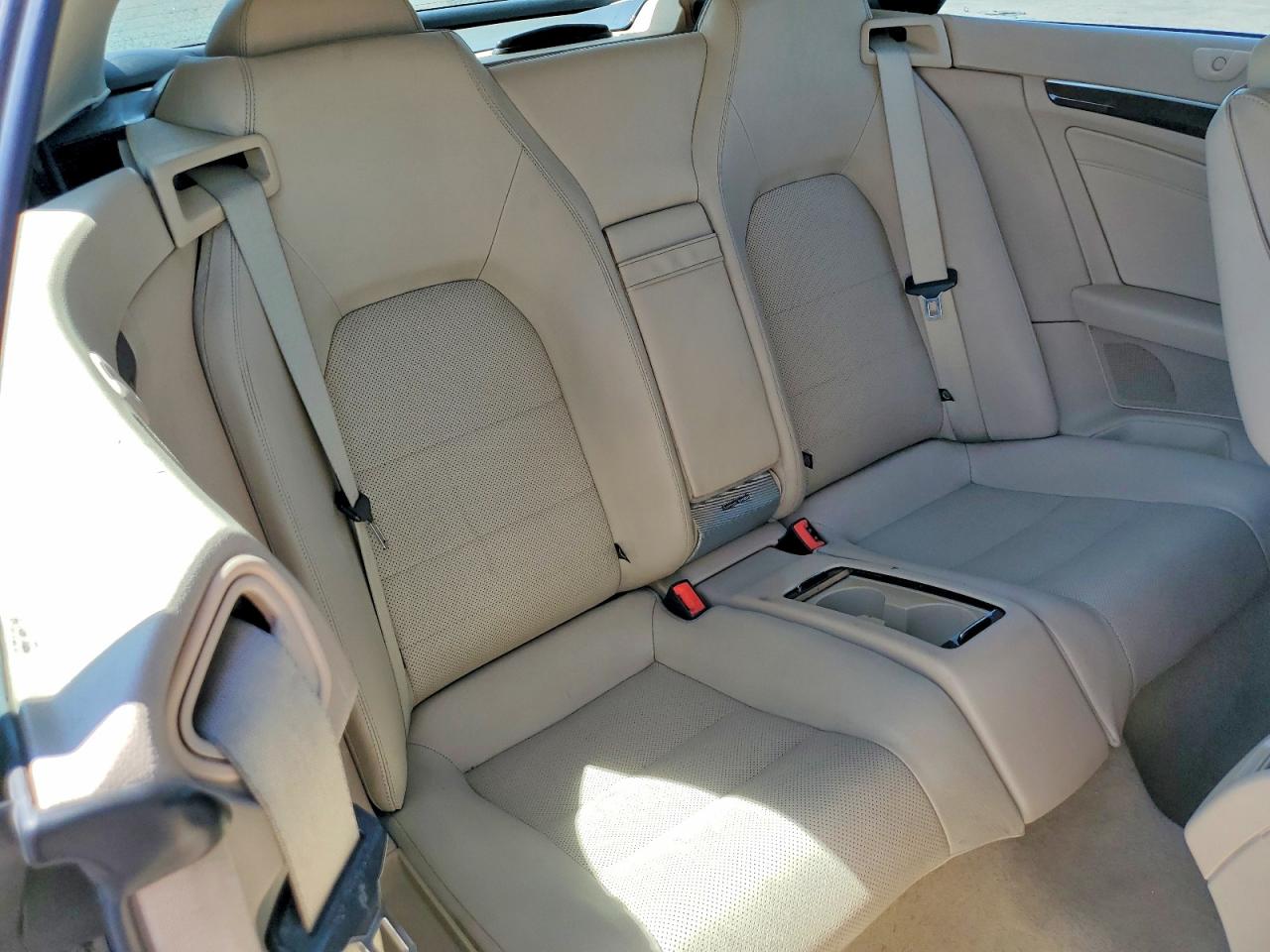 2014 Mercedes-benz E 350 Blue vin: WDDKK5KF4EF245542