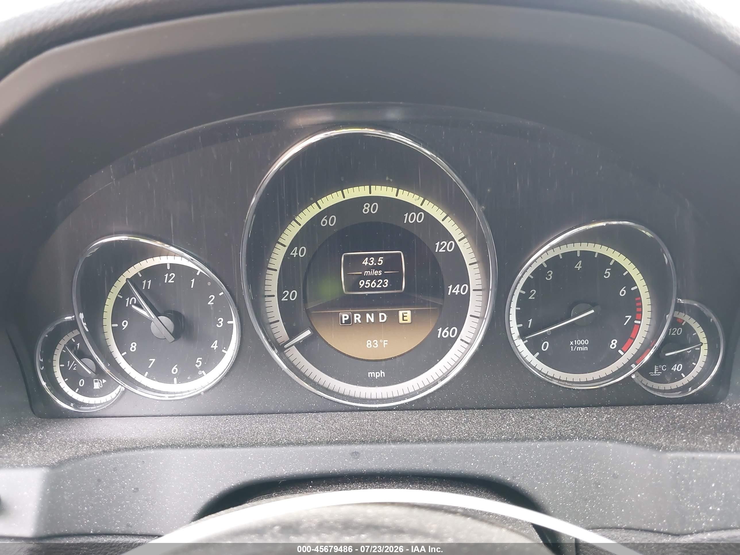 2012 Mercedes-benz E 350   Черный vin: WDDKK5KF5CF167477