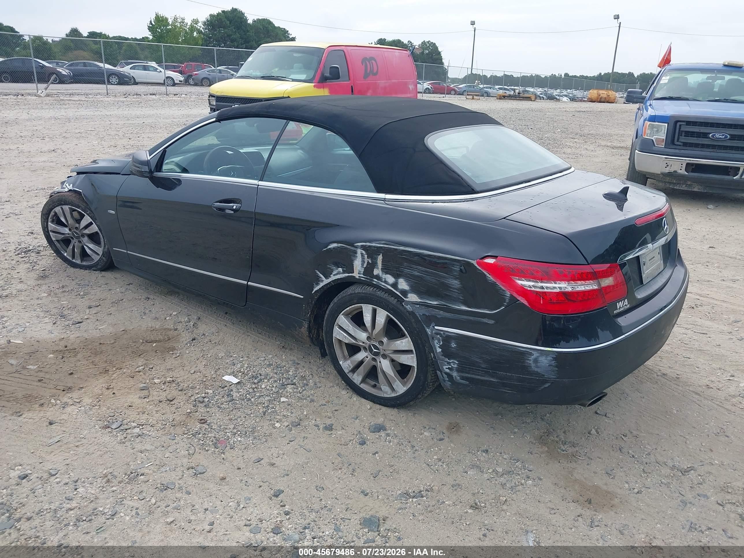 2012 Mercedes-benz E 350   Черный vin: WDDKK5KF5CF167477