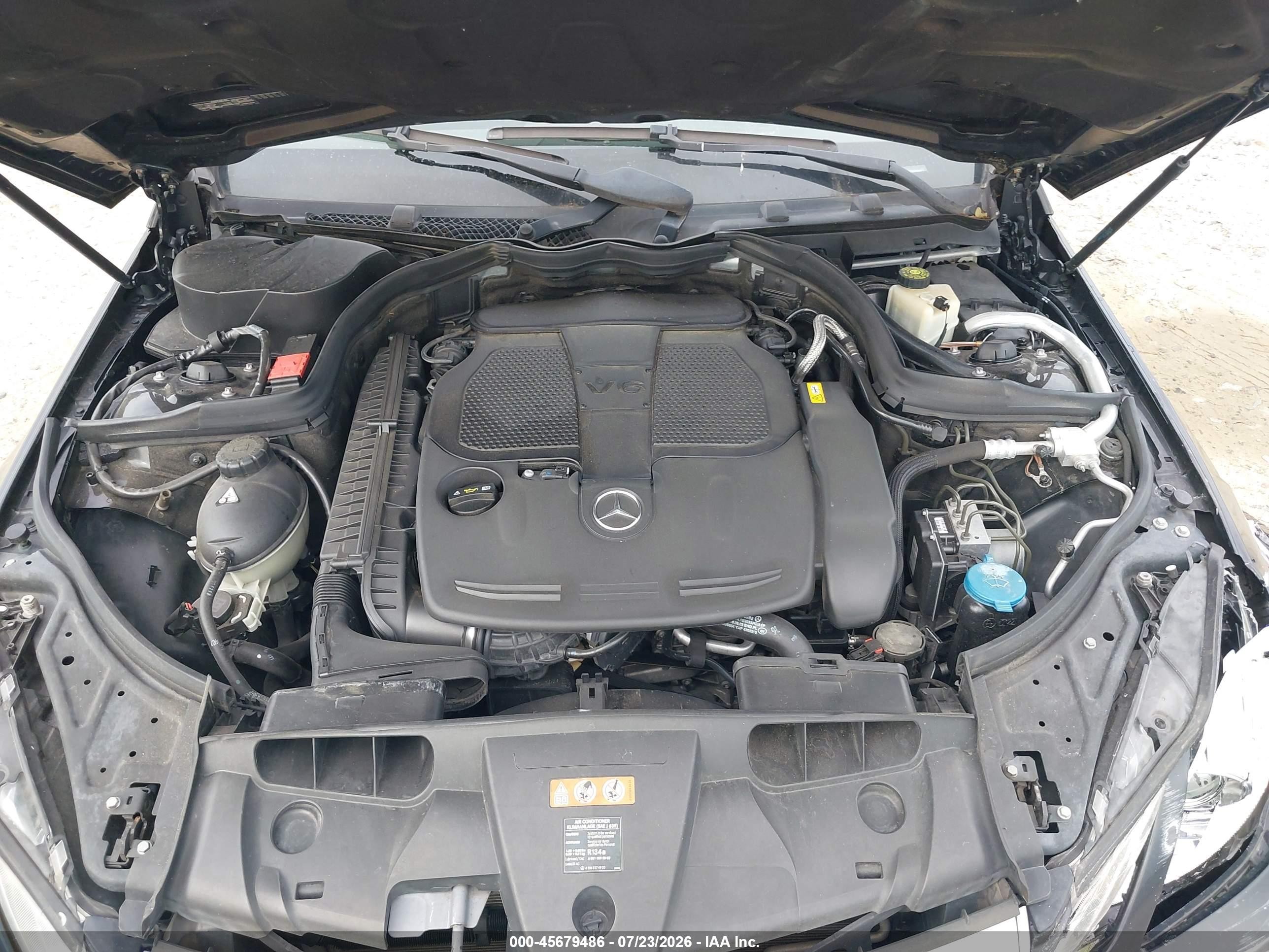 2012 Mercedes-benz E 350   Черный vin: WDDKK5KF5CF167477