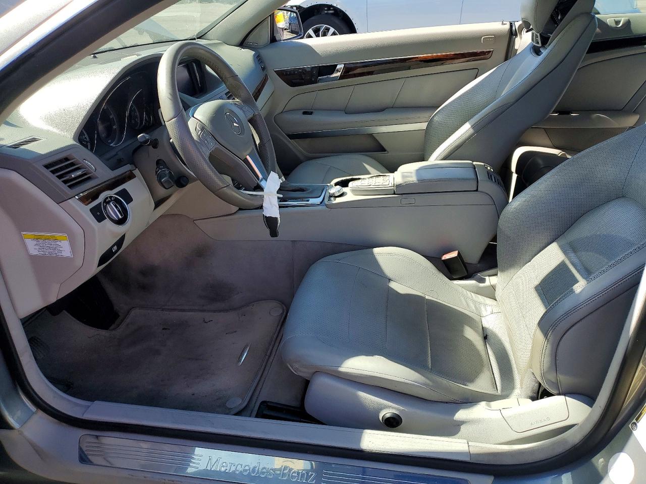 2013 Mercedes-benz E 350 Серый vin: WDDKK5KF5DF195474
