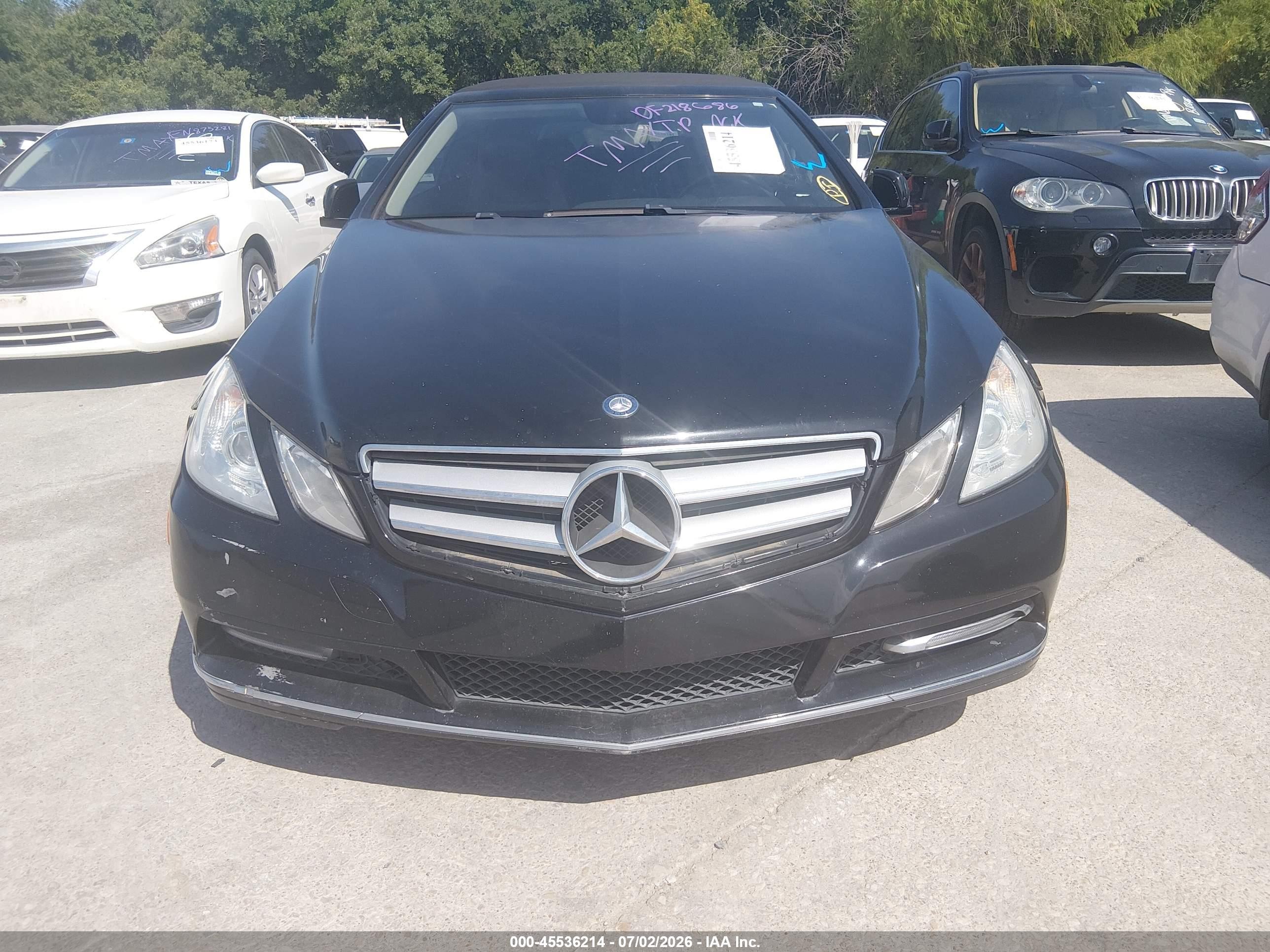 2013 Mercedes-benz E 350   Black vin: WDDKK5KF5DF218686
