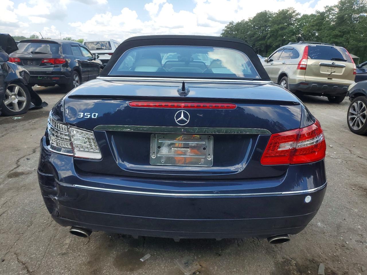 2013 Mercedes-benz E 350 Blue vin: WDDKK5KF5DF220177