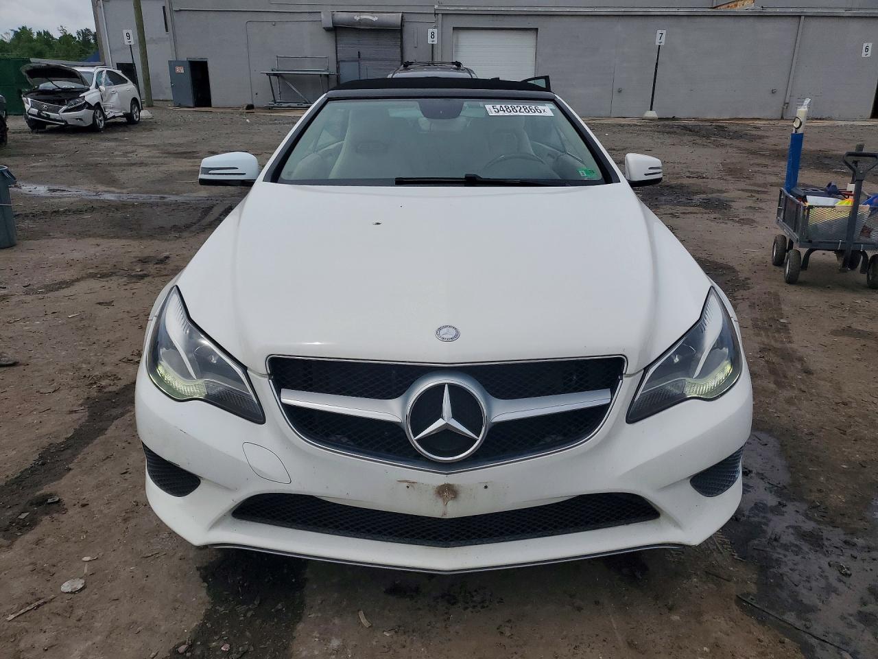 2014 Mercedes-benz E 350 White vin: WDDKK5KF5EF231472