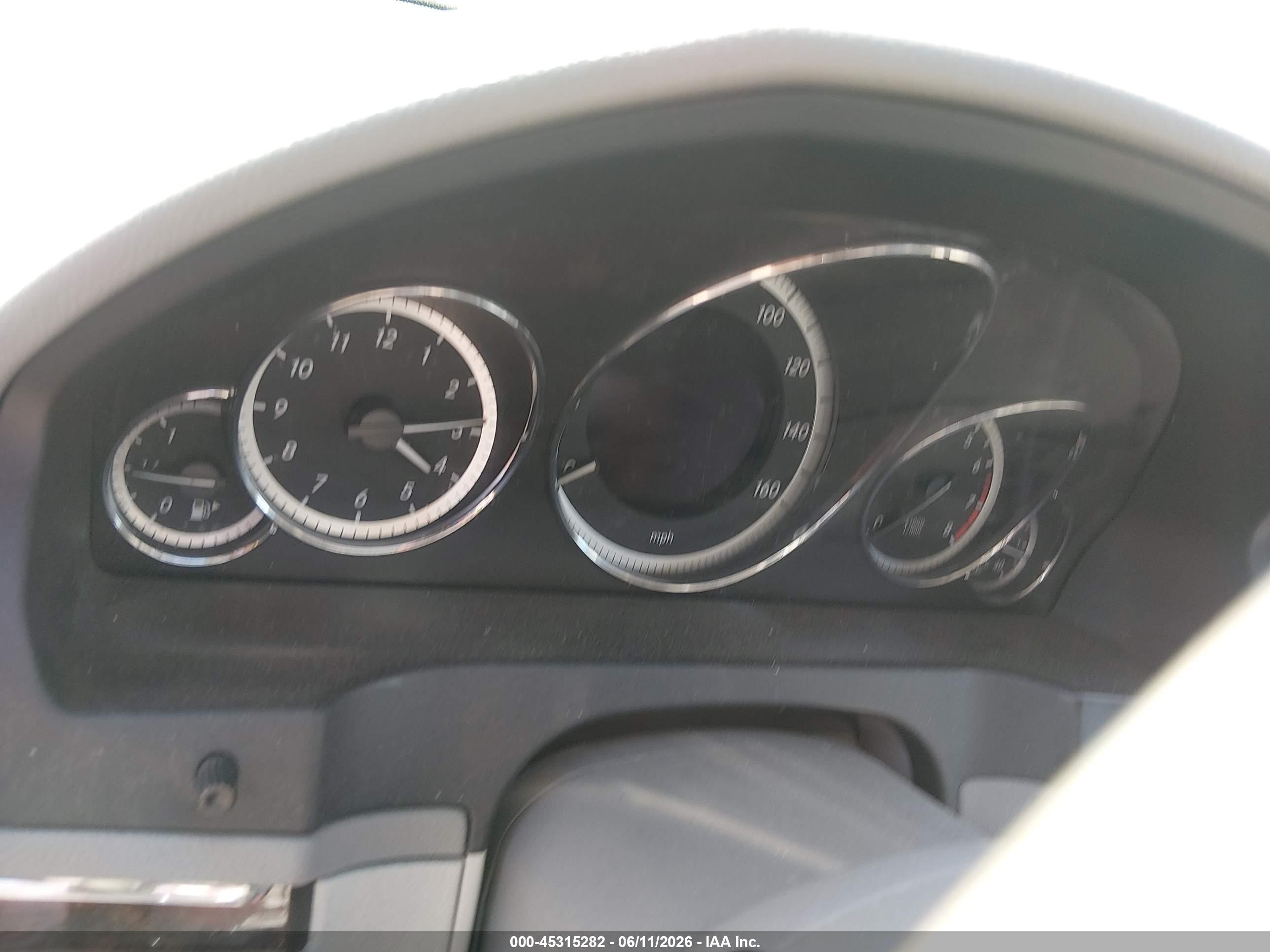 2012 Mercedes-benz E 350   White vin: WDDKK5KF6CF173501