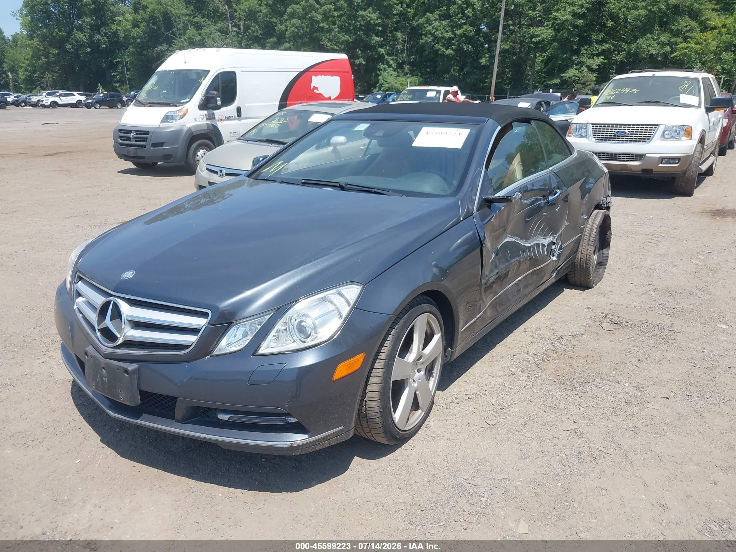 2013 Mercedes-benz E 350   Gray vin: WDDKK5KF6DF203498