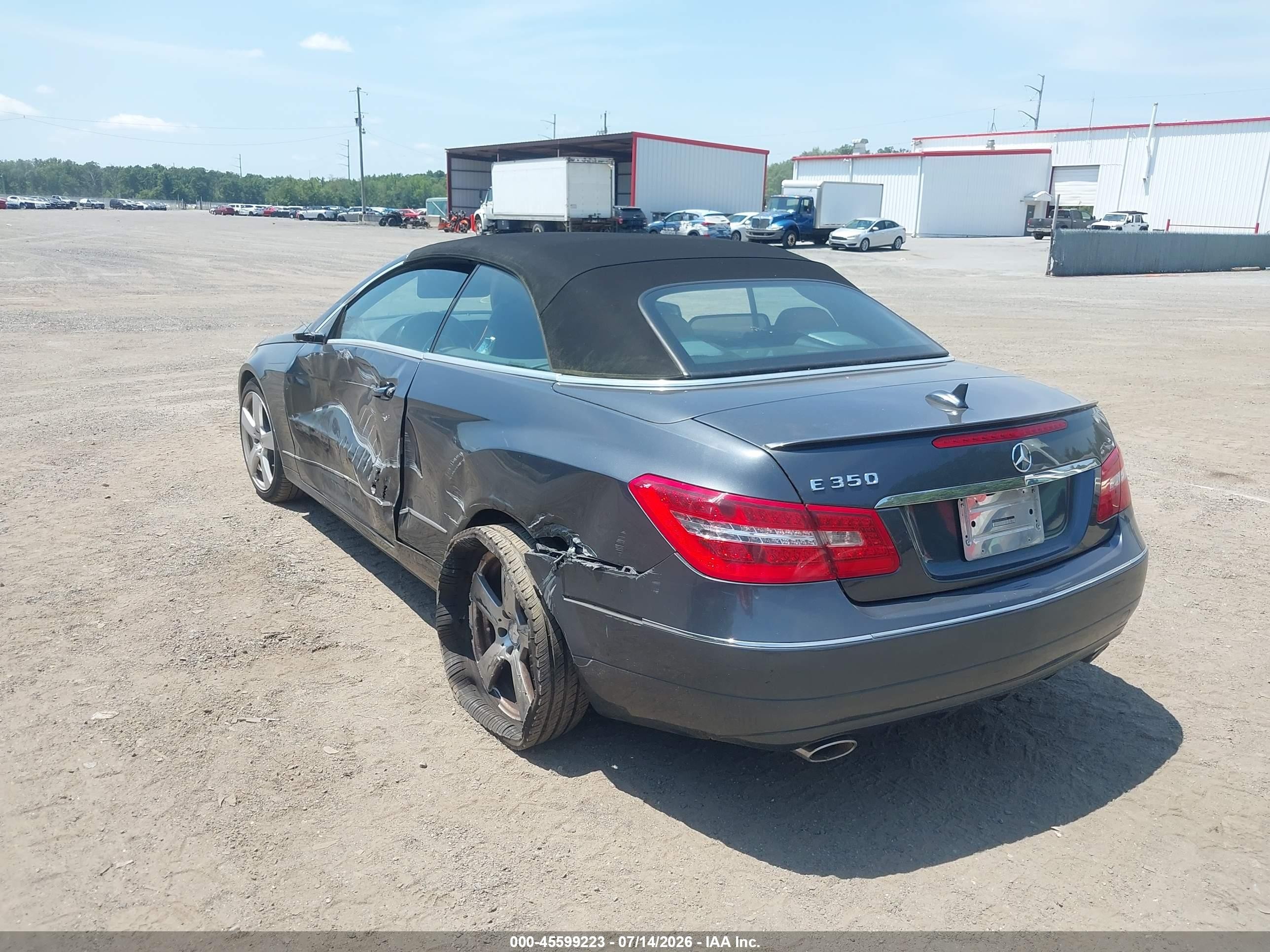 2013 Mercedes-benz E 350   Gray vin: WDDKK5KF6DF203498
