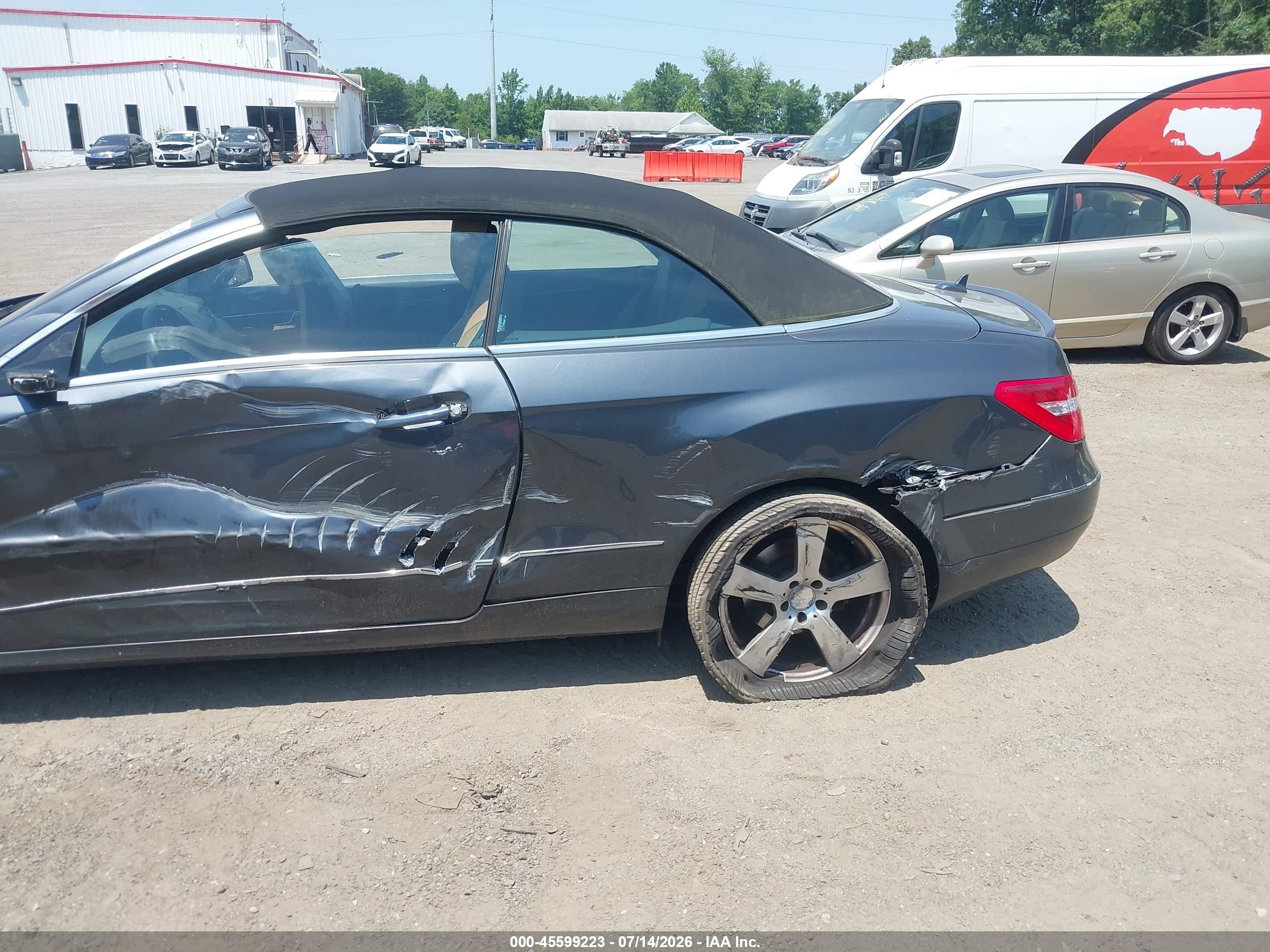 2013 Mercedes-benz E 350   Gray vin: WDDKK5KF6DF203498