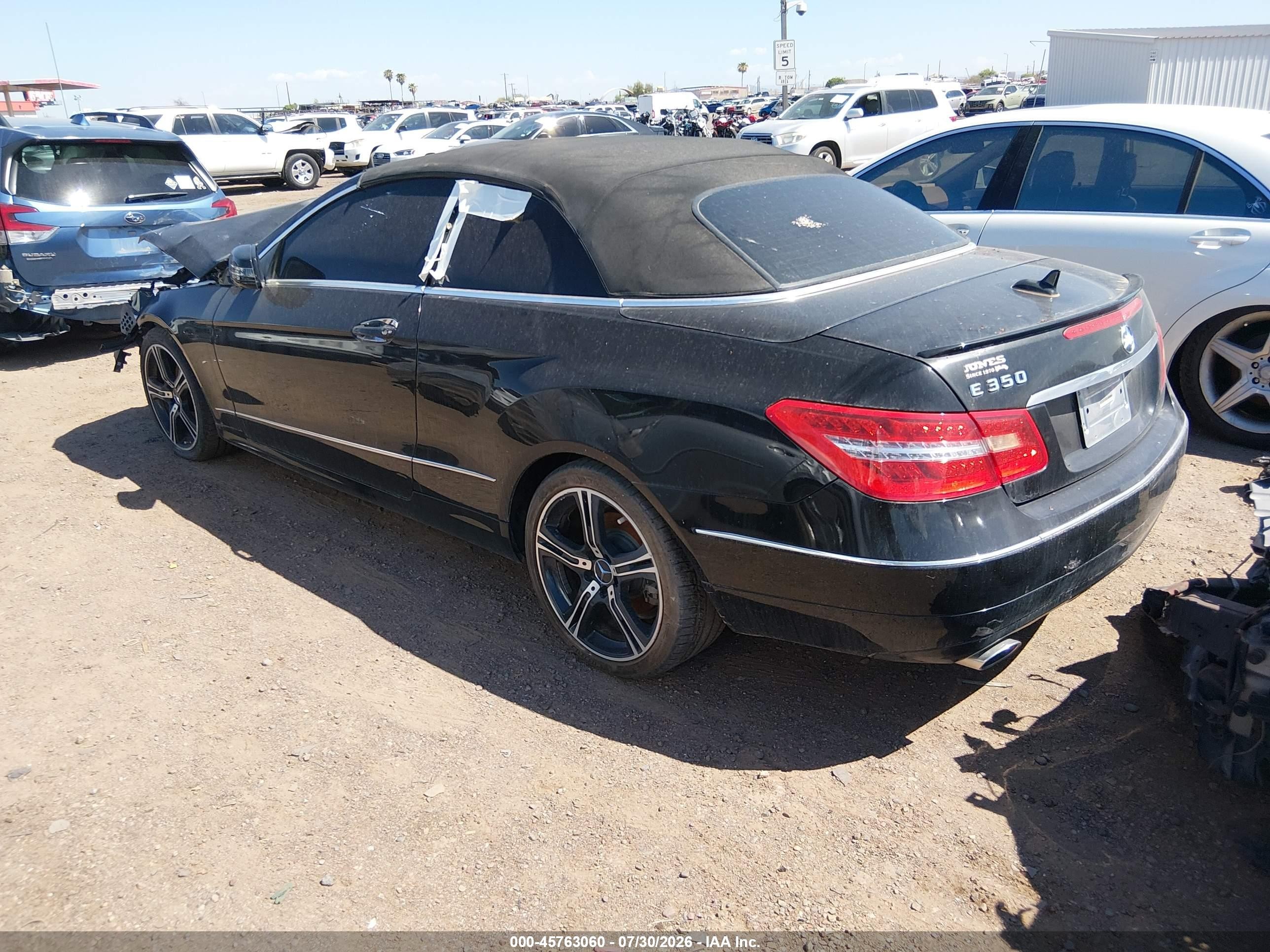 2013 Mercedes-benz E 350   Black vin: WDDKK5KF6DF207101