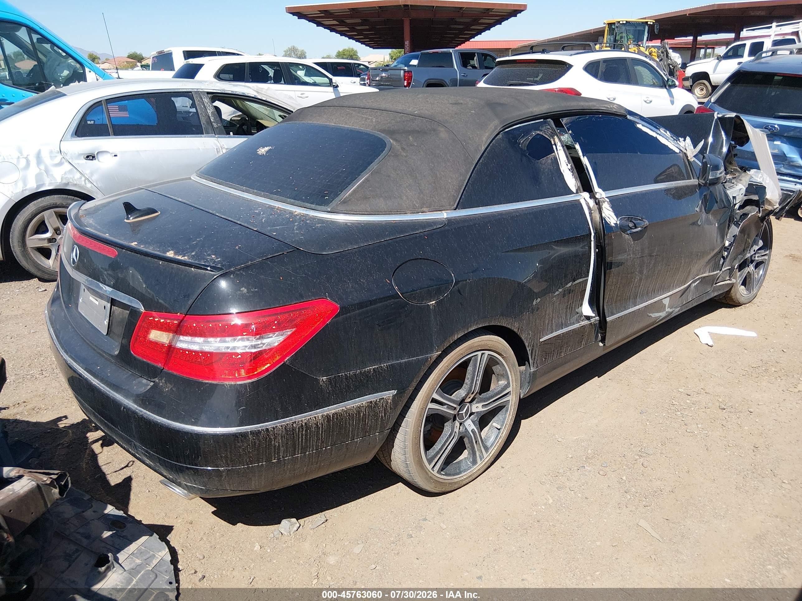2013 Mercedes-benz E 350   Black vin: WDDKK5KF6DF207101