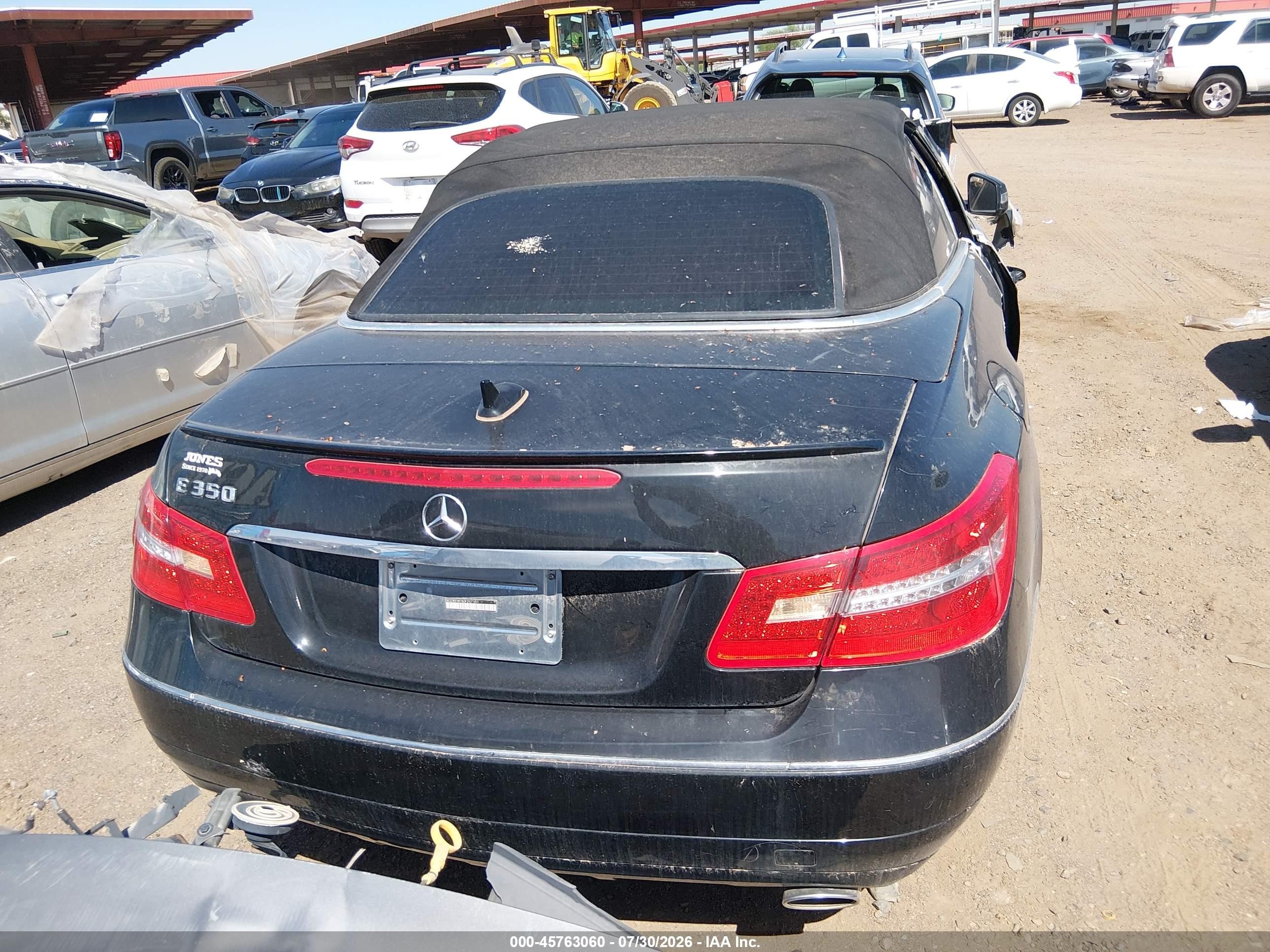 2013 Mercedes-benz E 350   Black vin: WDDKK5KF6DF207101