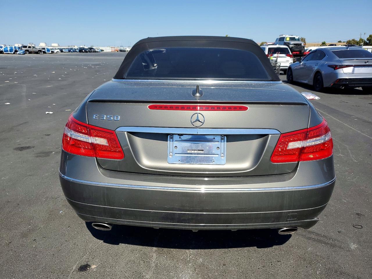 2012 Mercedes-benz E 350 Gray vin: WDDKK5KF7CF167920