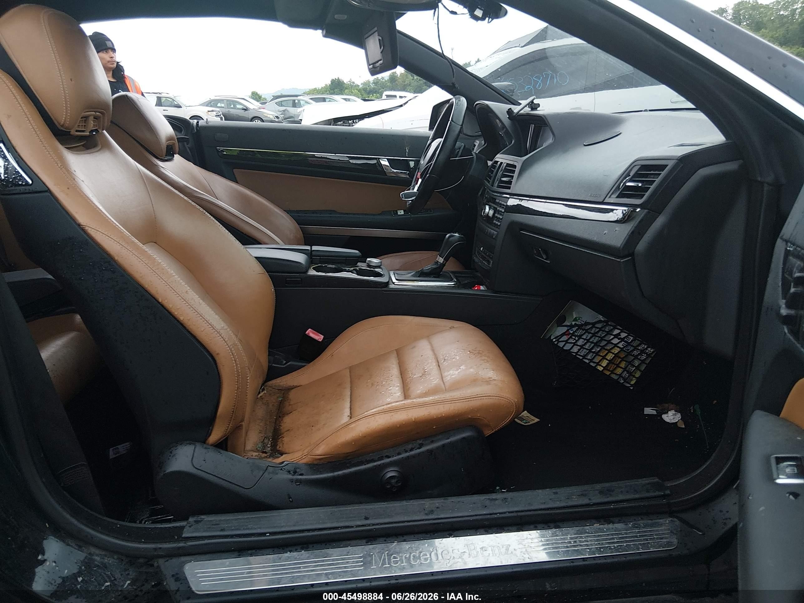 2012 Mercedes-benz E 350   Black vin: WDDKK5KF7CF170929