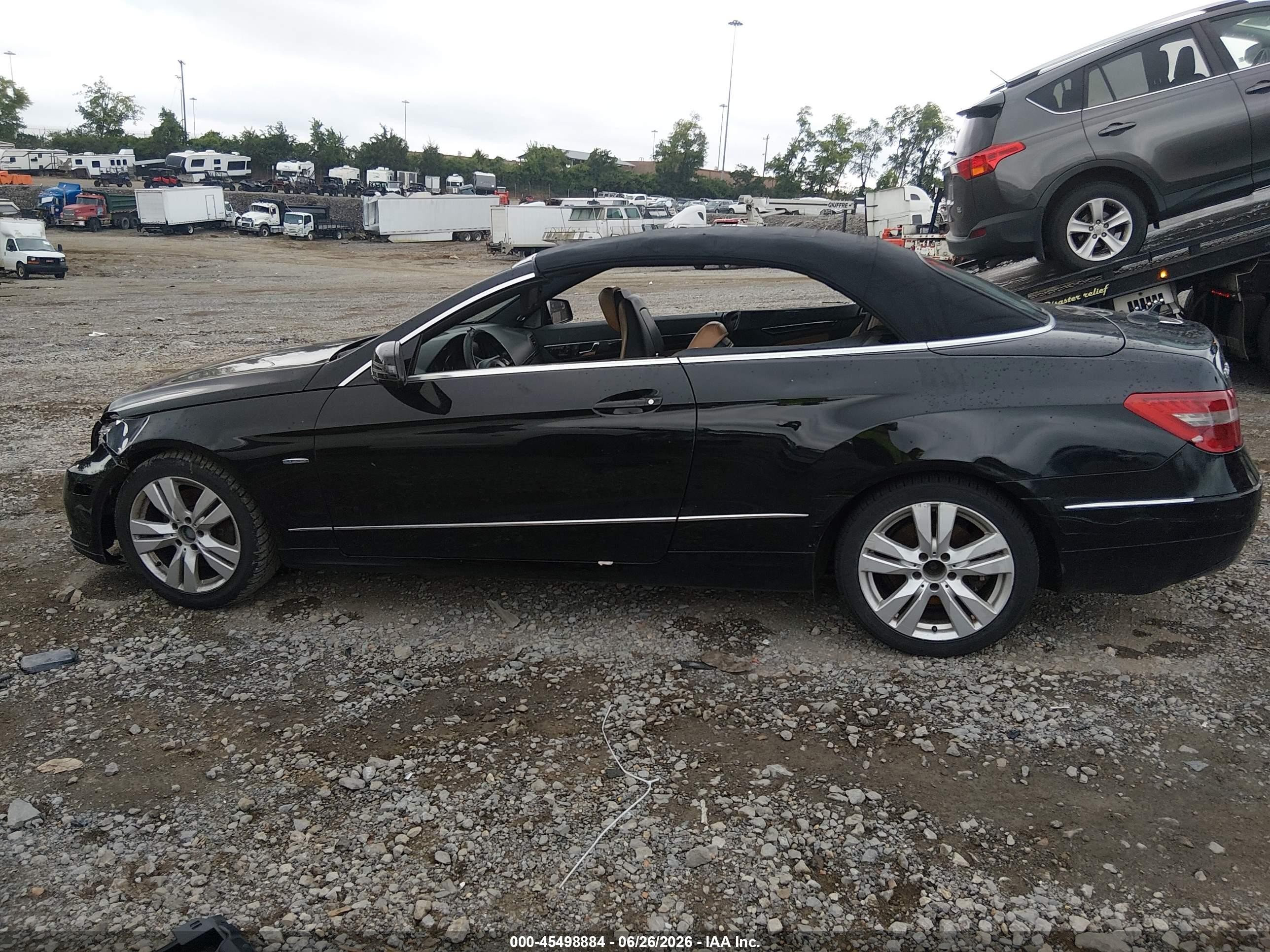 2012 Mercedes-benz E 350   Black vin: WDDKK5KF7CF170929