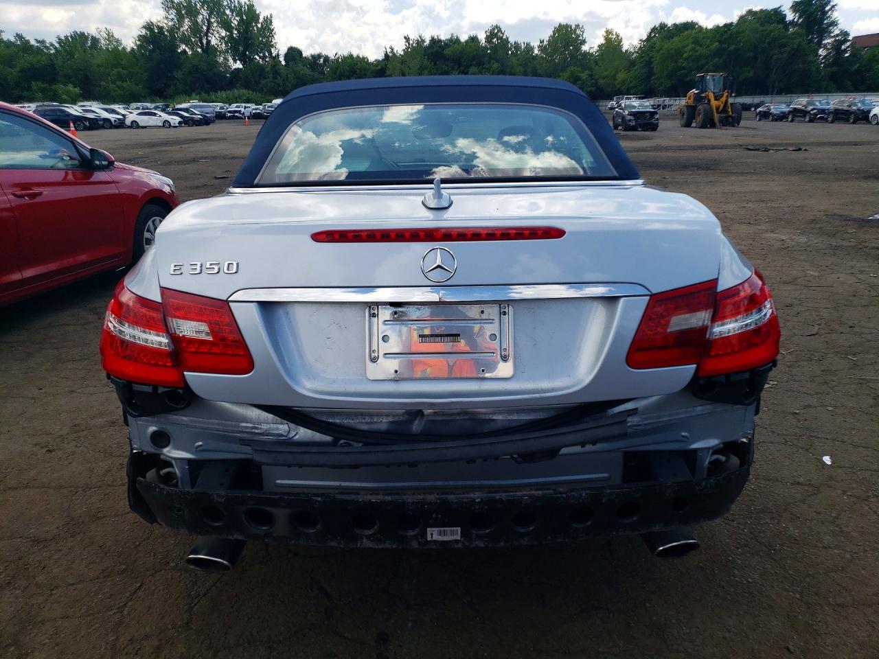 2013 Mercedes-benz E 350 Синий vin: WDDKK5KF7DF191135