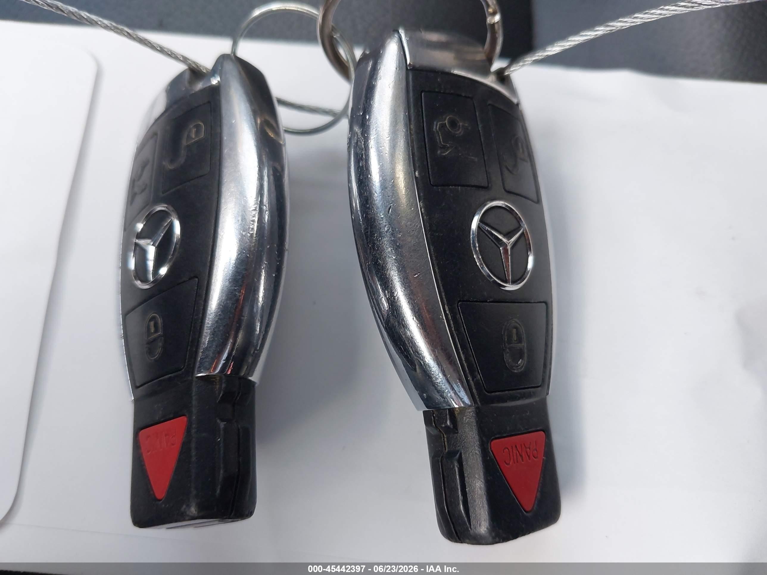 2013 Mercedes-benz E 350 Black vin: WDDKK5KF8DF208704