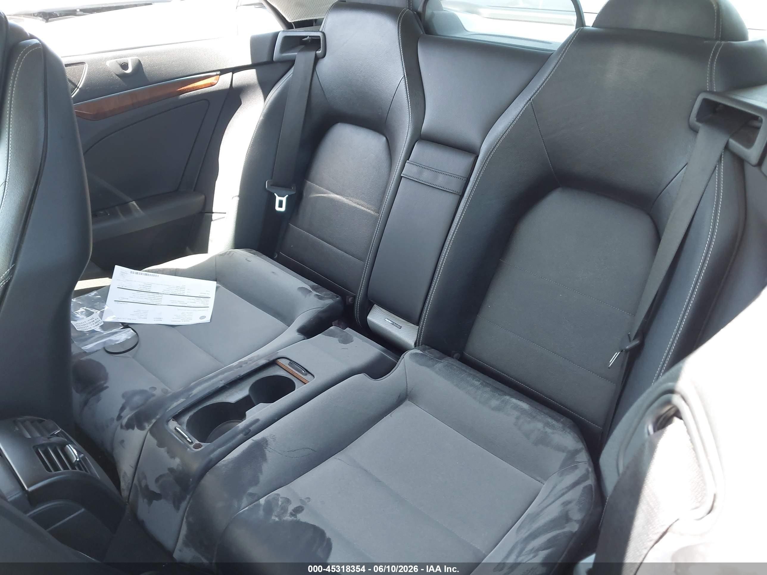 2013 Mercedes-benz E 350 Белый vin: WDDKK5KF8DF212154
