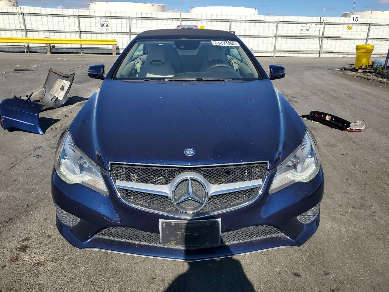 2014 Mercedes-benz E 350 Синий vin: WDDKK5KF8EF227013