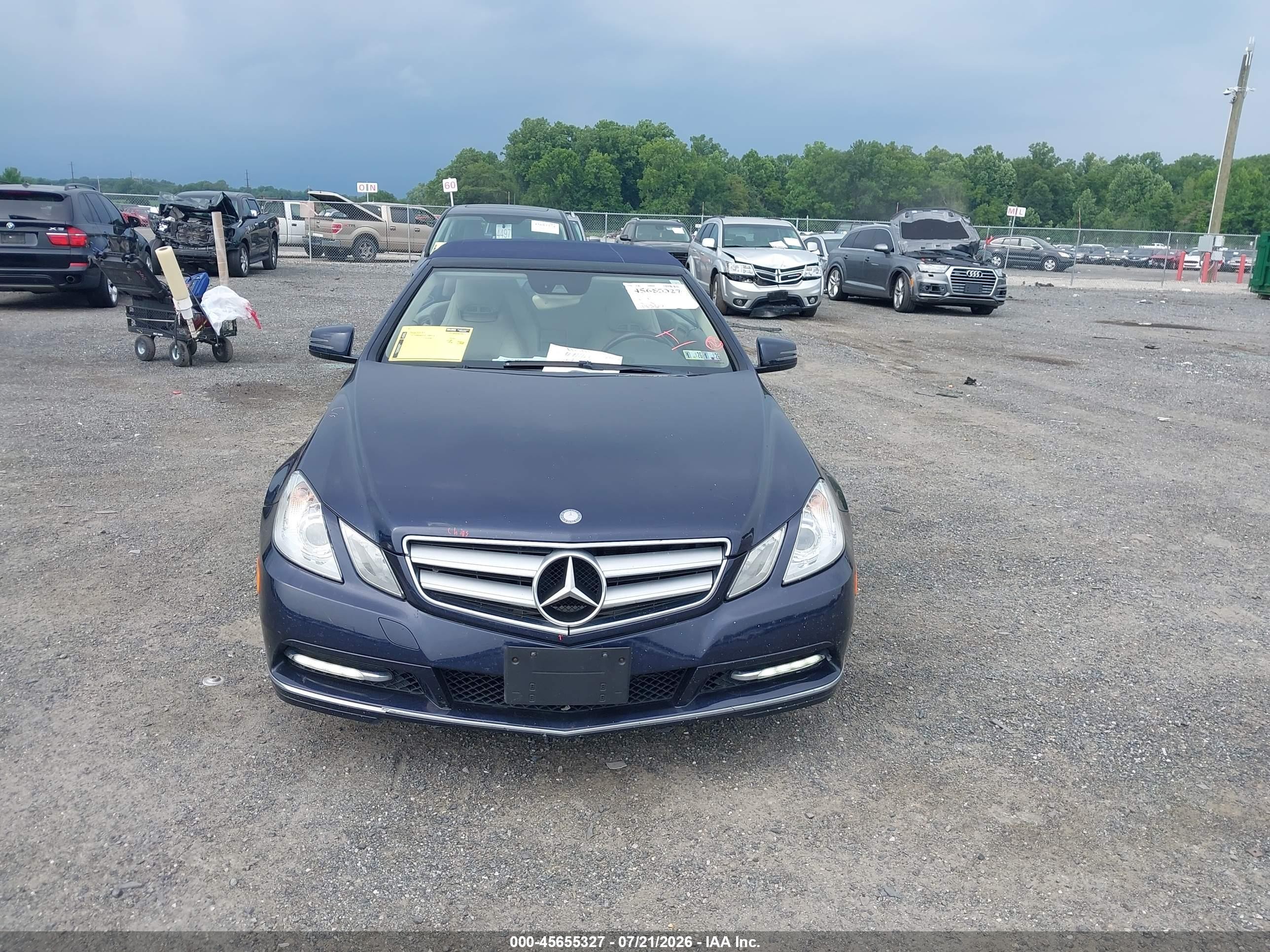 2012 Mercedes-benz E 350 Blue vin: WDDKK5KF9CF147958