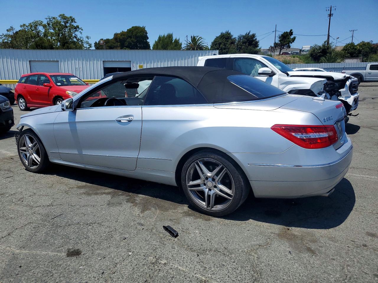 2013 Mercedes-benz E 350 Silver vin: WDDKK5KF9DF220666