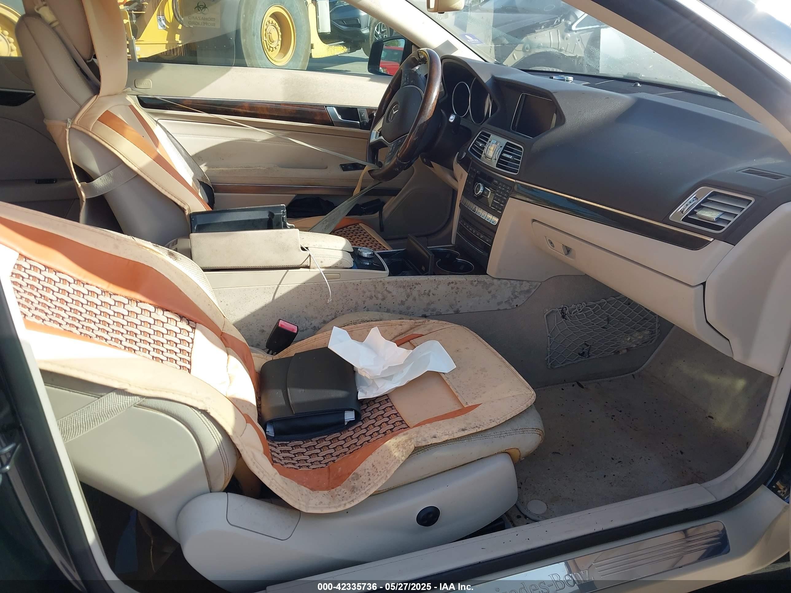 2014 Mercedes-benz E 350   Black vin: WDDKK5KF9EF233905