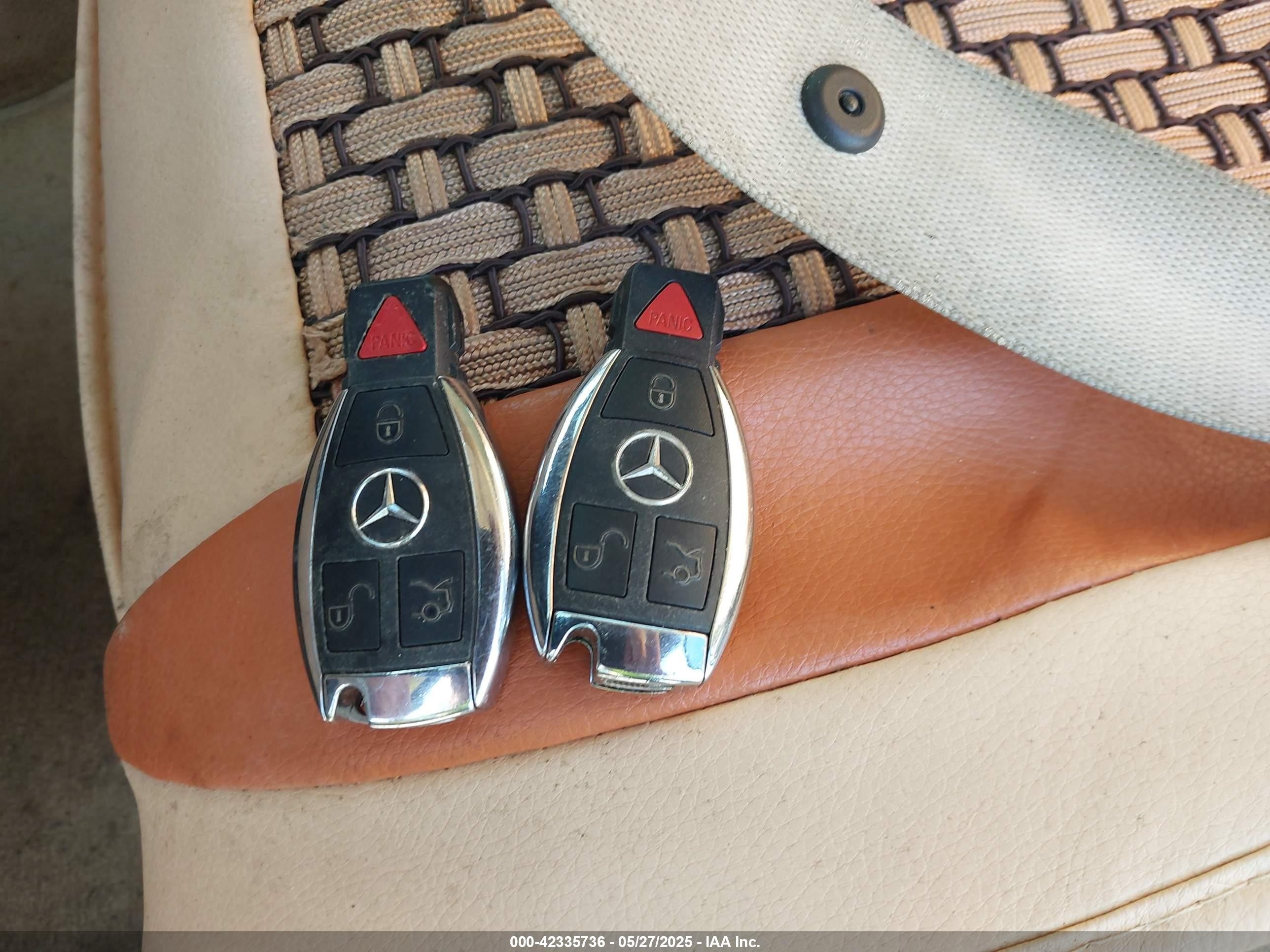 2014 Mercedes-benz E 350   Black vin: WDDKK5KF9EF233905