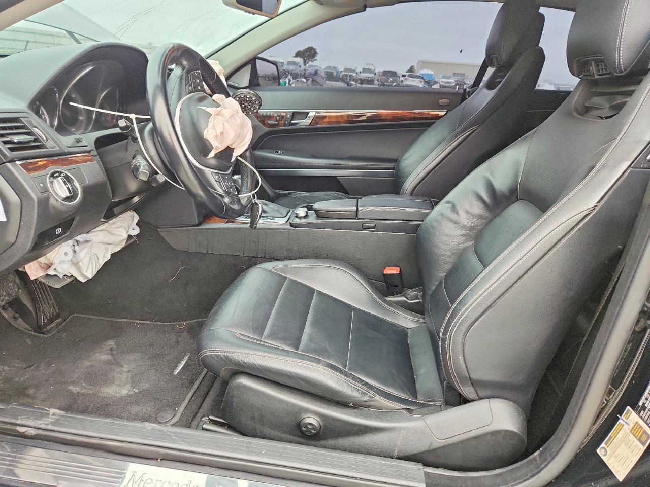 2013 Mercedes-benz E 350 Black vin: WDDKK5KFXDF201477