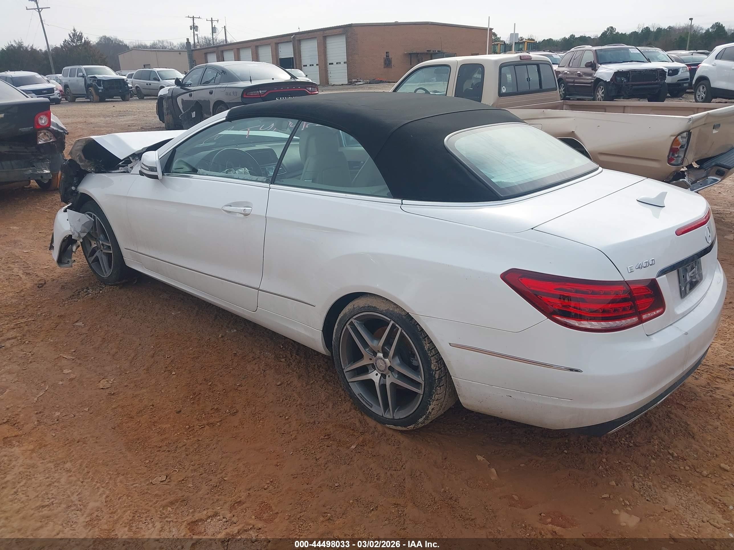 2015 Mercedes-benz E 400   Белый vin: WDDKK6FF0FF311120