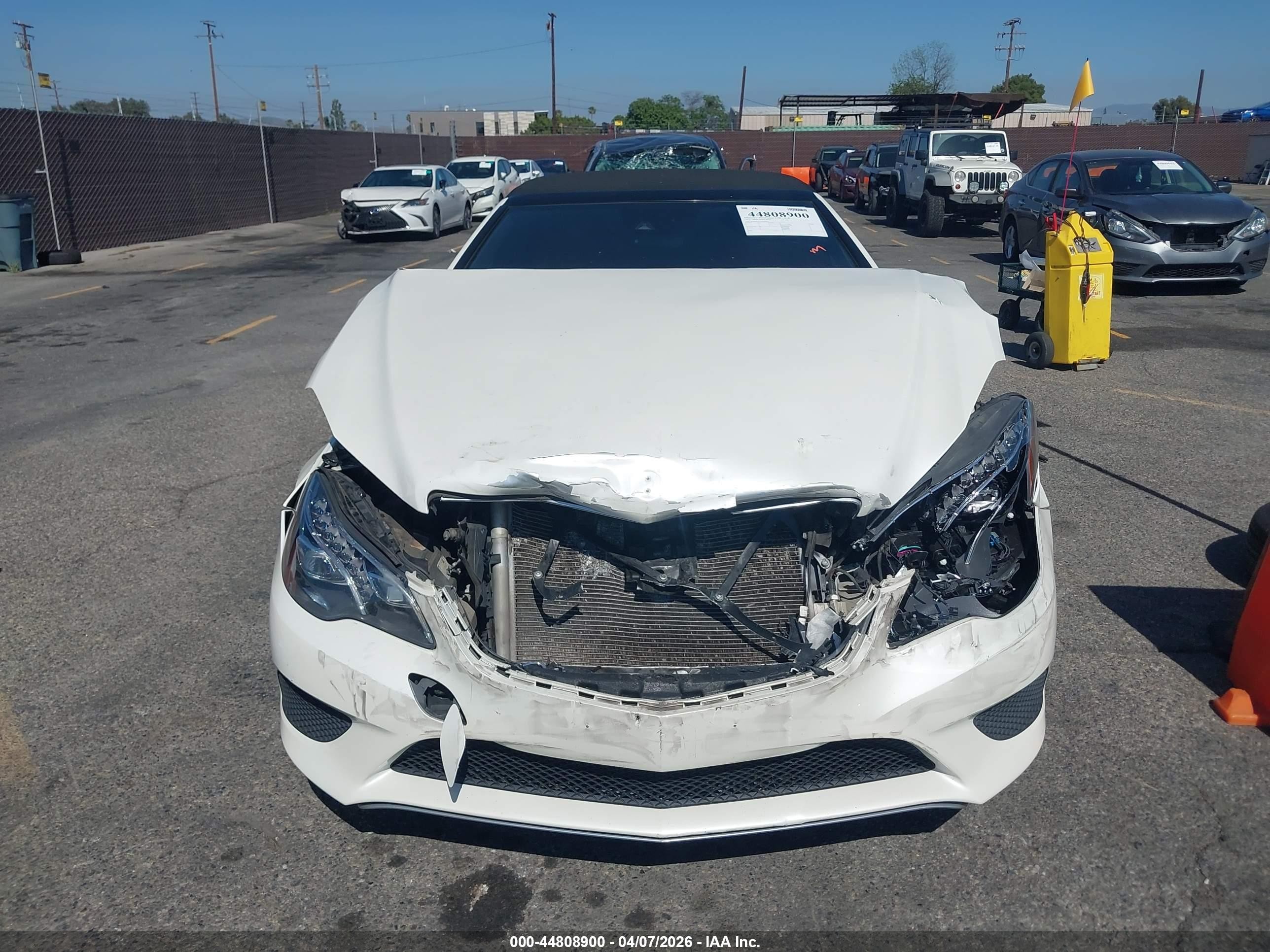 2015 Mercedes-benz E 400   White vin: WDDKK6FF3FF304954