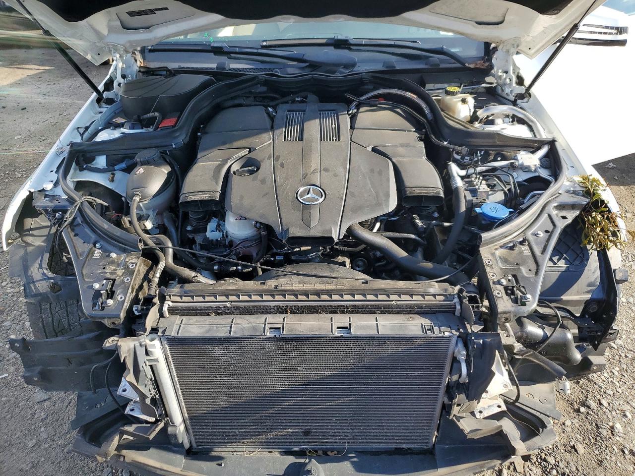 2016 Mercedes-benz E 400 Белый vin: WDDKK6FF6GF324780