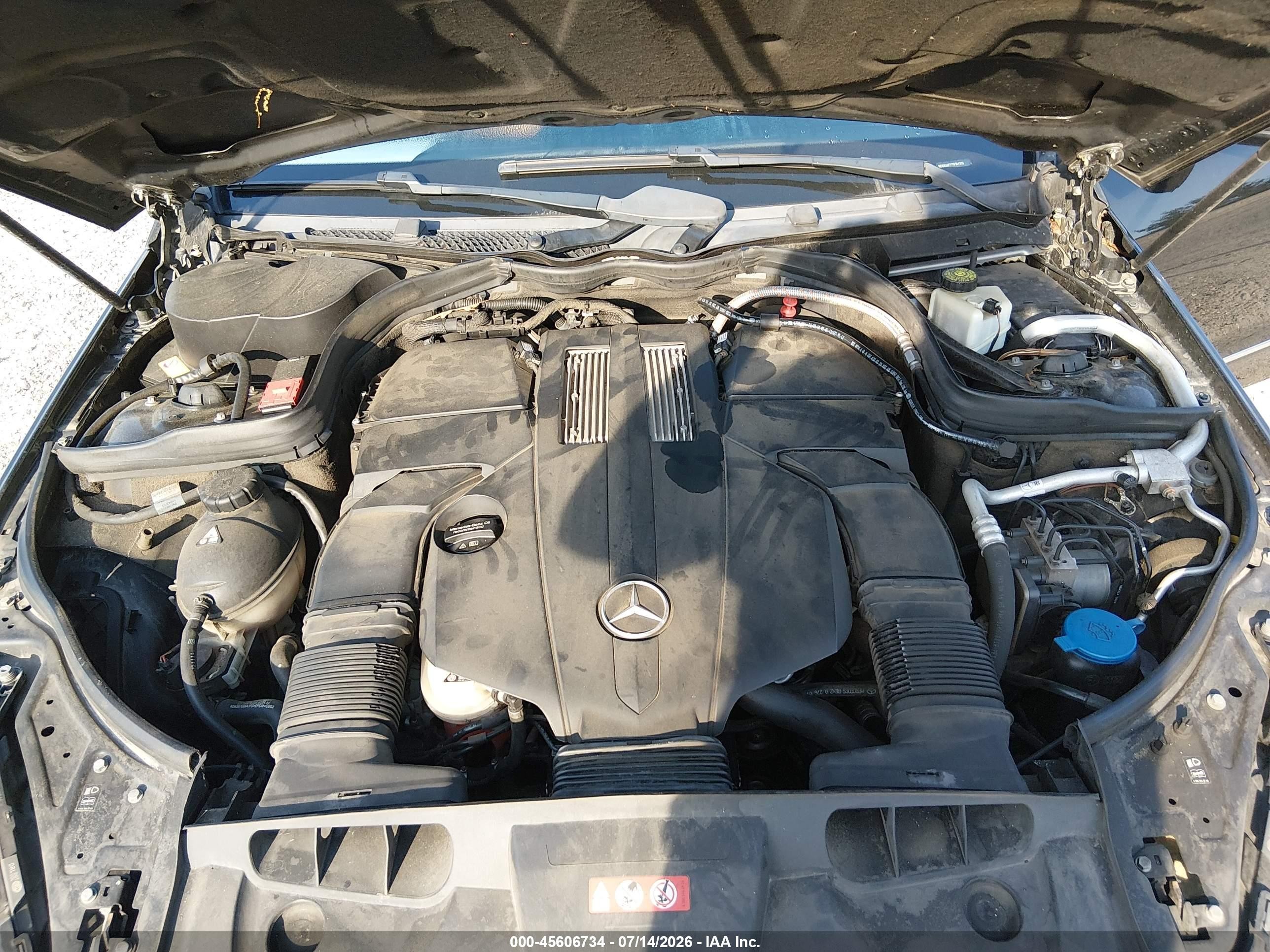 2015 Mercedes-benz E 400   Черный vin: WDDKK6FF7FF304326