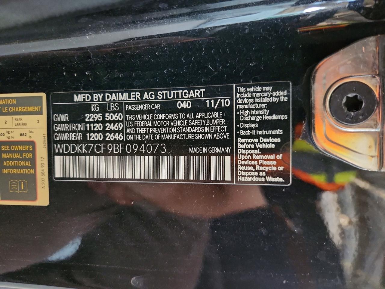 2011 Mercedes-benz E 550 Черный vin: WDDKK7CF9BF094073
