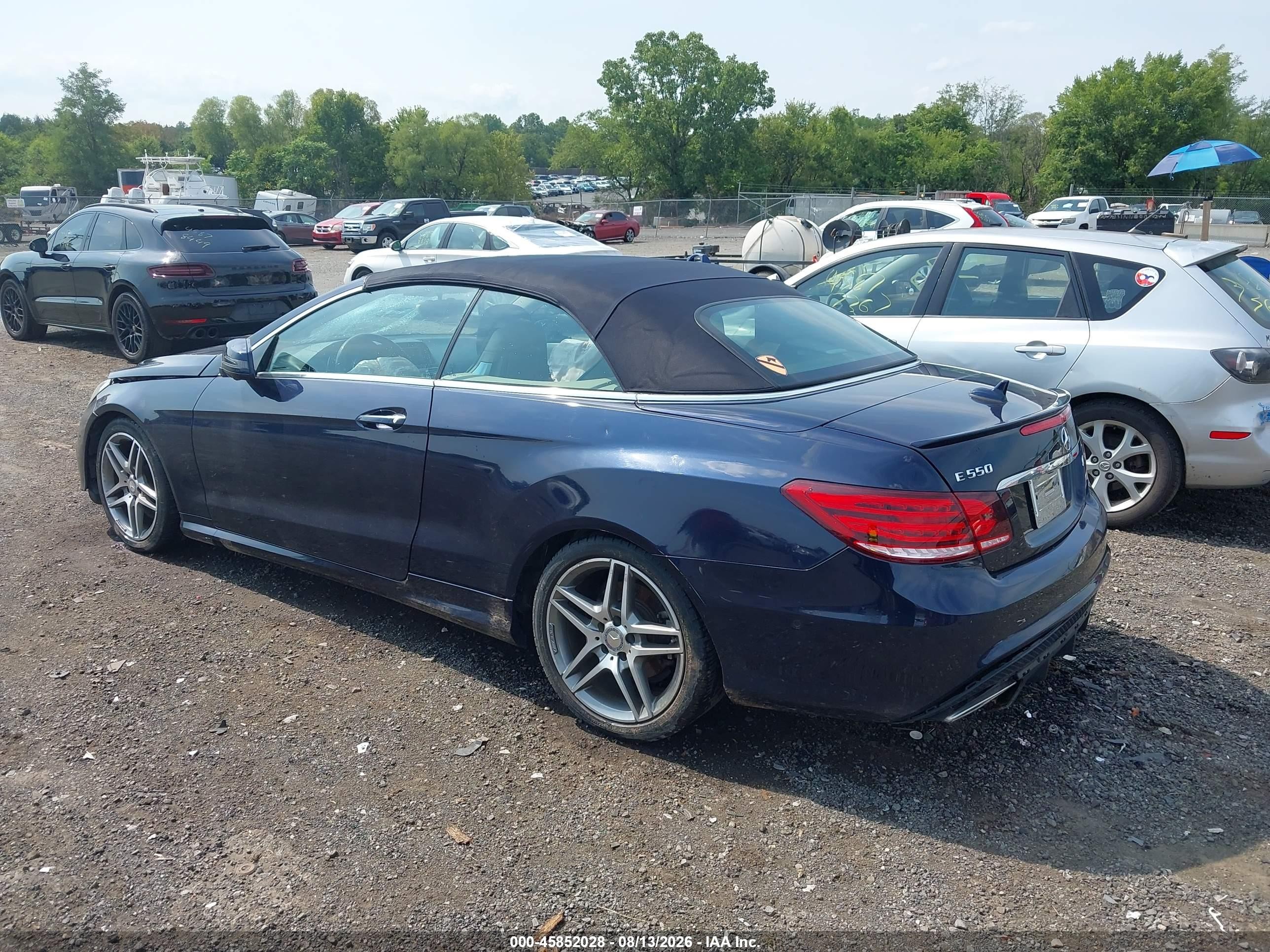 2015 Mercedes-benz E 550 Blue vin: WDDKK7DF5FF311784