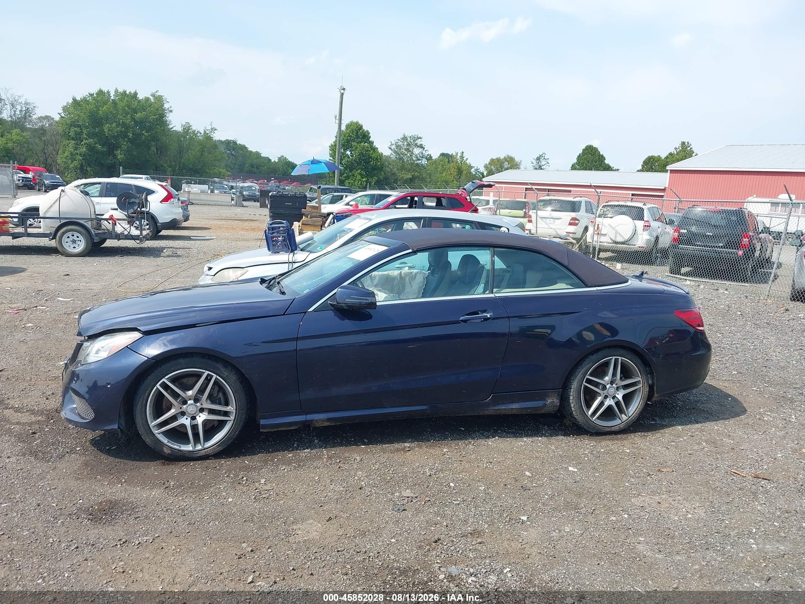 2015 Mercedes-benz E 550 Blue vin: WDDKK7DF5FF311784
