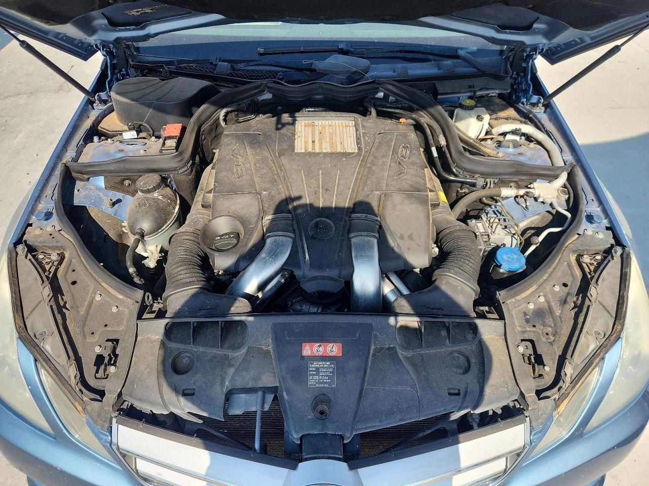 2012 Mercedes-benz E 550 Синий vin: WDDKK7DF7CF150608