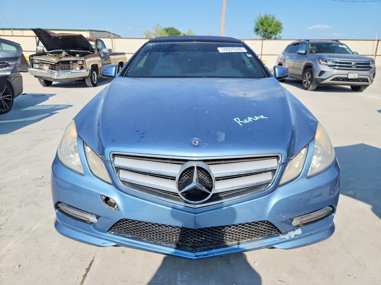 2012 Mercedes-benz E 550 Синий vin: WDDKK7DF7CF150608