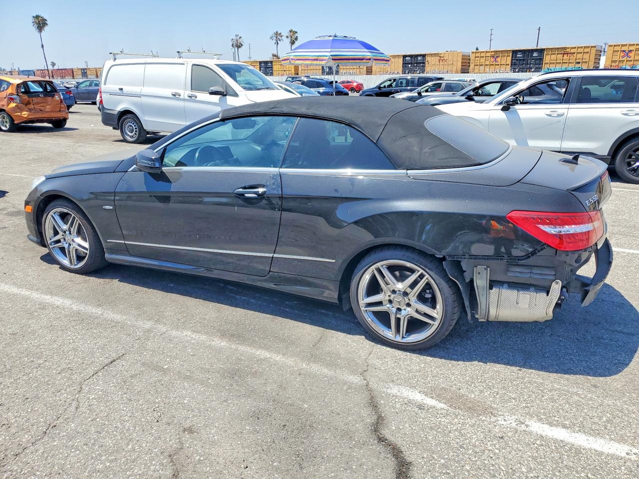 2012 Mercedes-benz E 550 Black vin: WDDKK7DF7CF158109