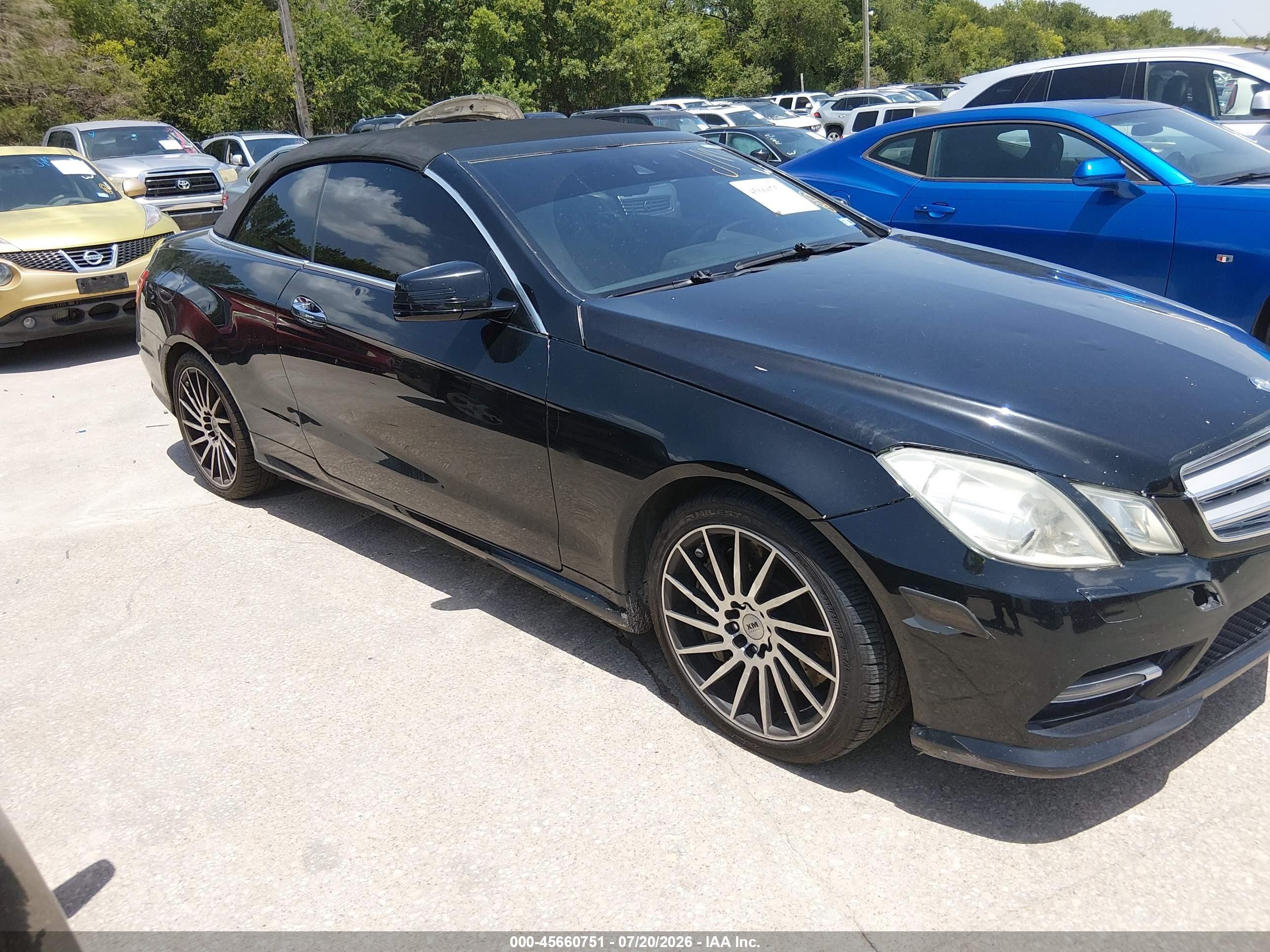 2012 Mercedes-benz E 550   Black vin: WDDKK7DF9CF161724