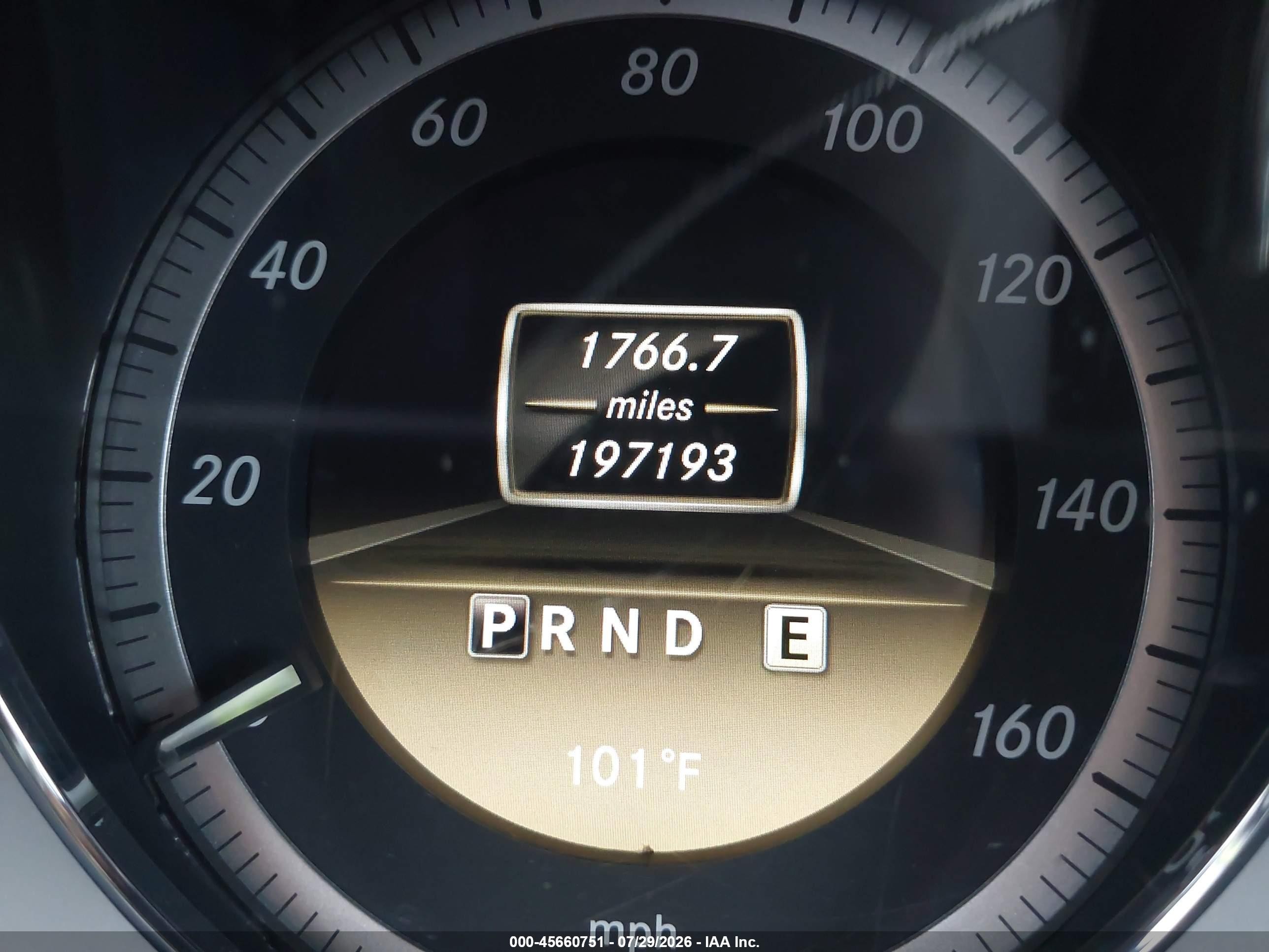 2012 Mercedes-benz E 550   Black vin: WDDKK7DF9CF161724