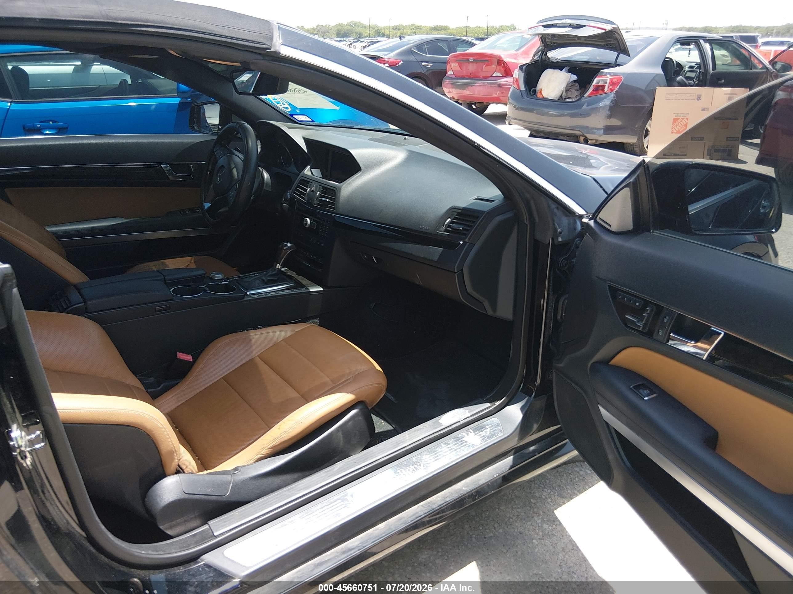 2012 Mercedes-benz E 550   Black vin: WDDKK7DF9CF161724