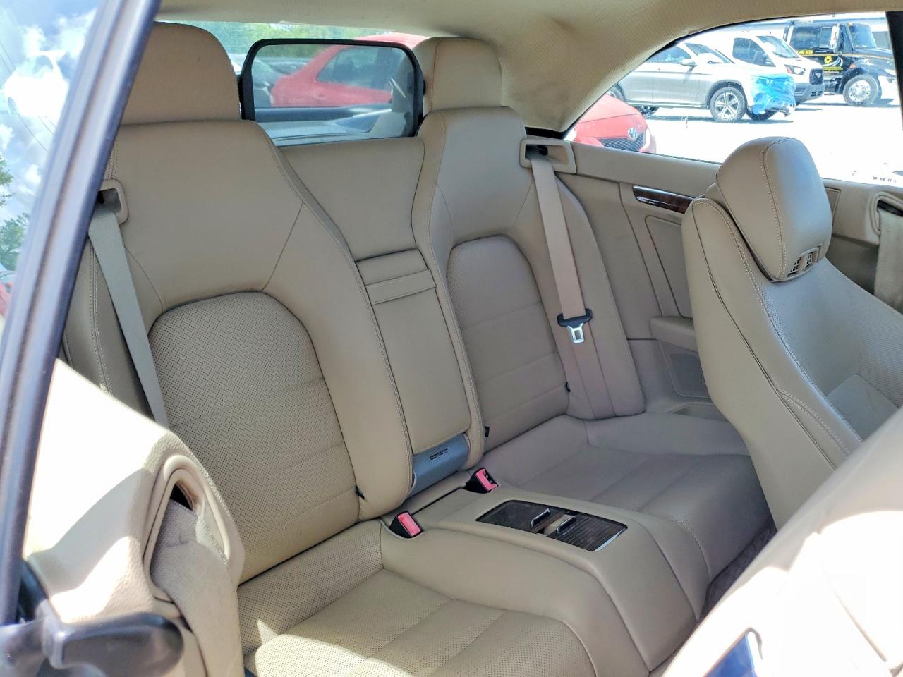 2013 Mercedes-benz E 550 Черный vin: WDDKK7DF9DF183417