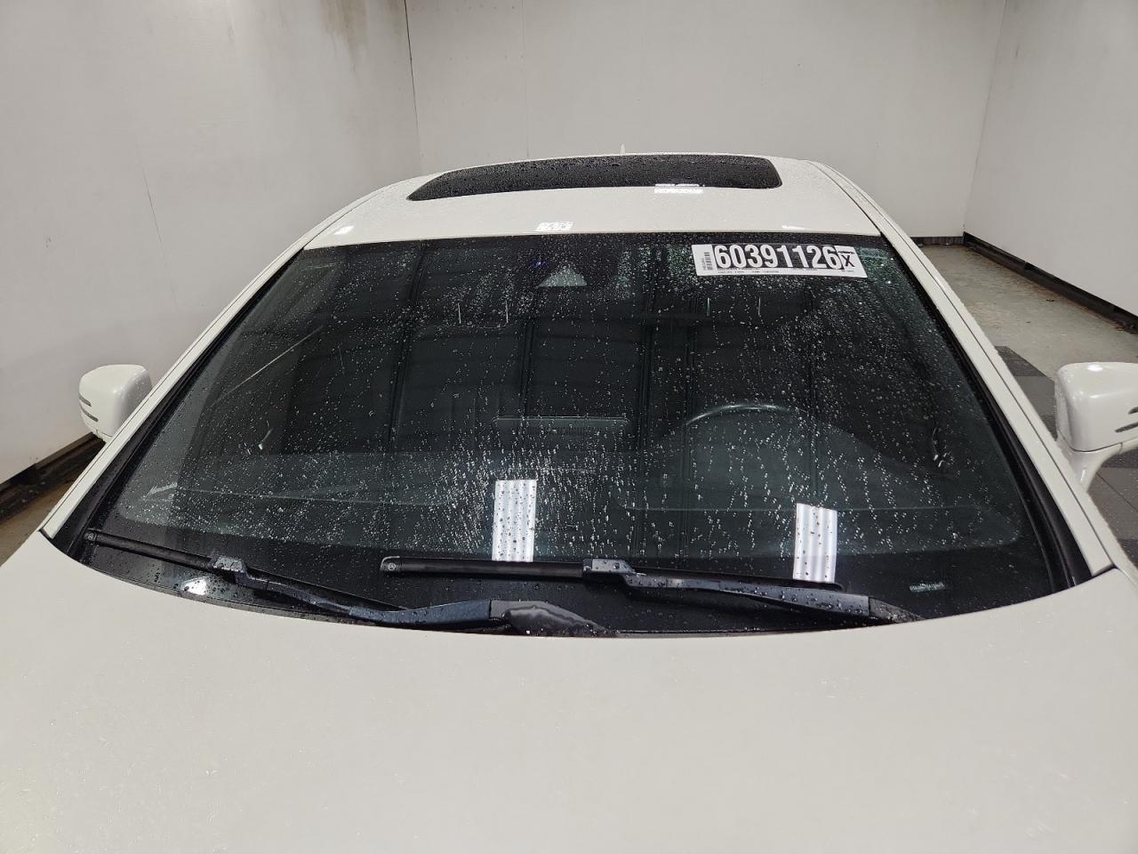 2015 Mercedes-benz Cls 400 White vin: WDDLJ6FB1FA134675 Damage: Windshield, Multiple Scratches Heavy, 4
