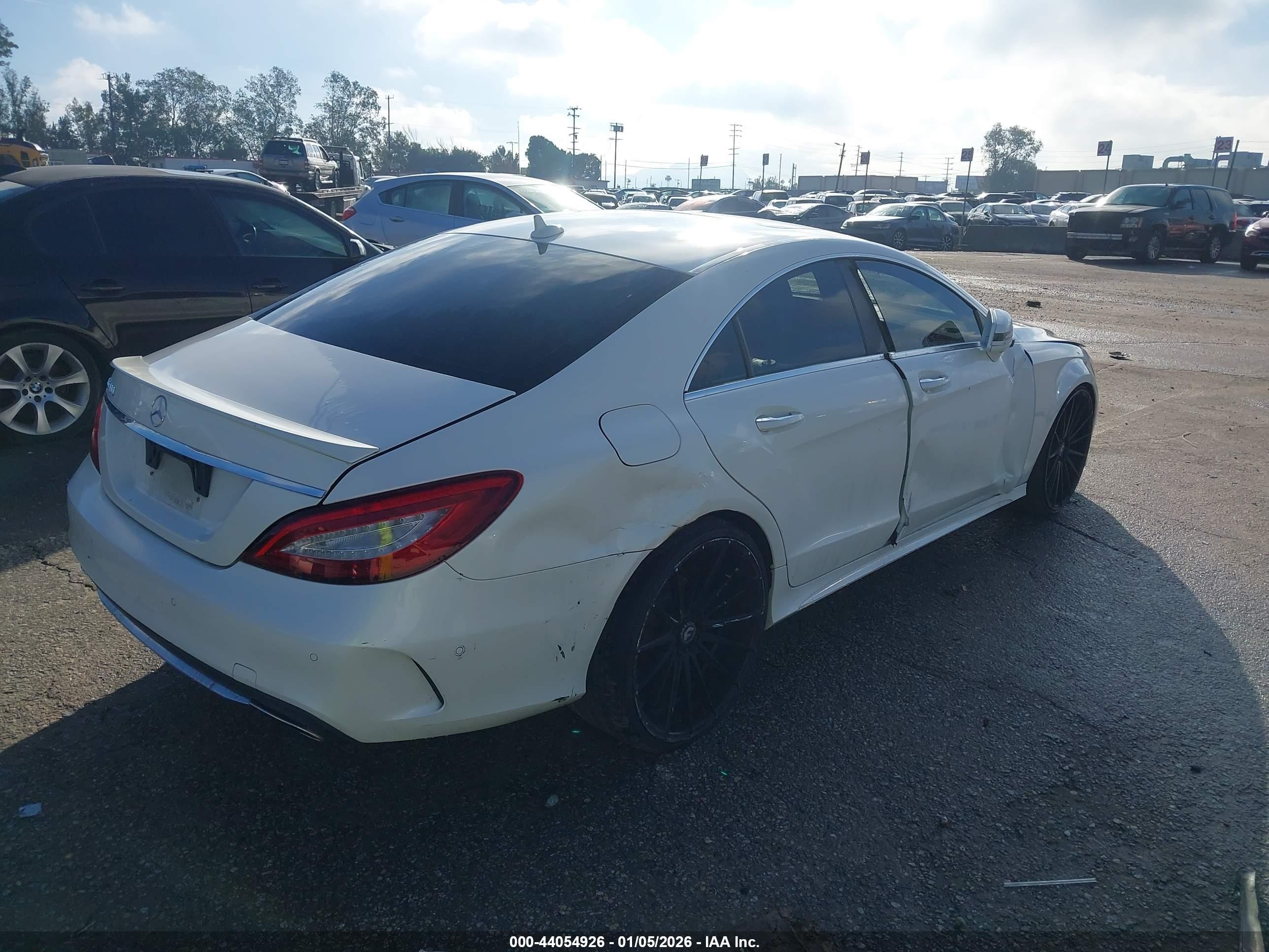2015 Mercedes-benz Cls 400   White vin: WDDLJ6FB2FA155454