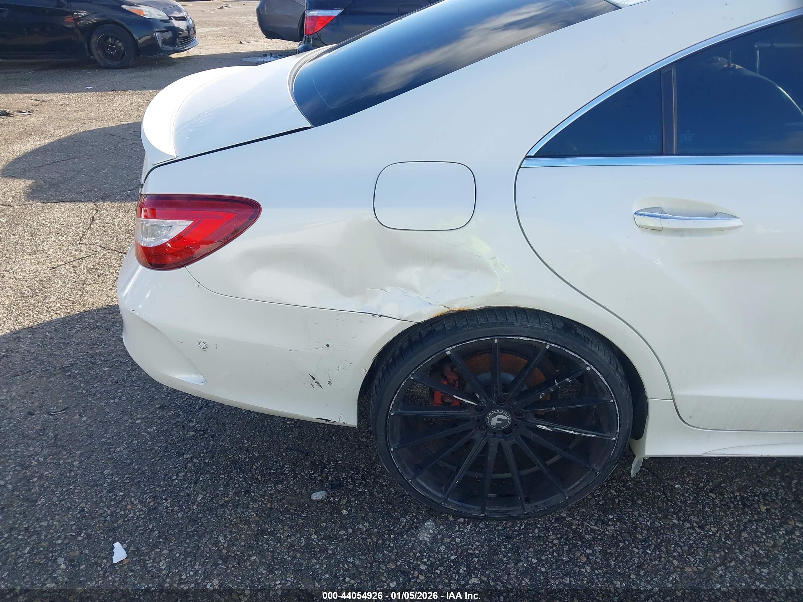 2015 Mercedes-benz Cls 400   White vin: WDDLJ6FB2FA155454