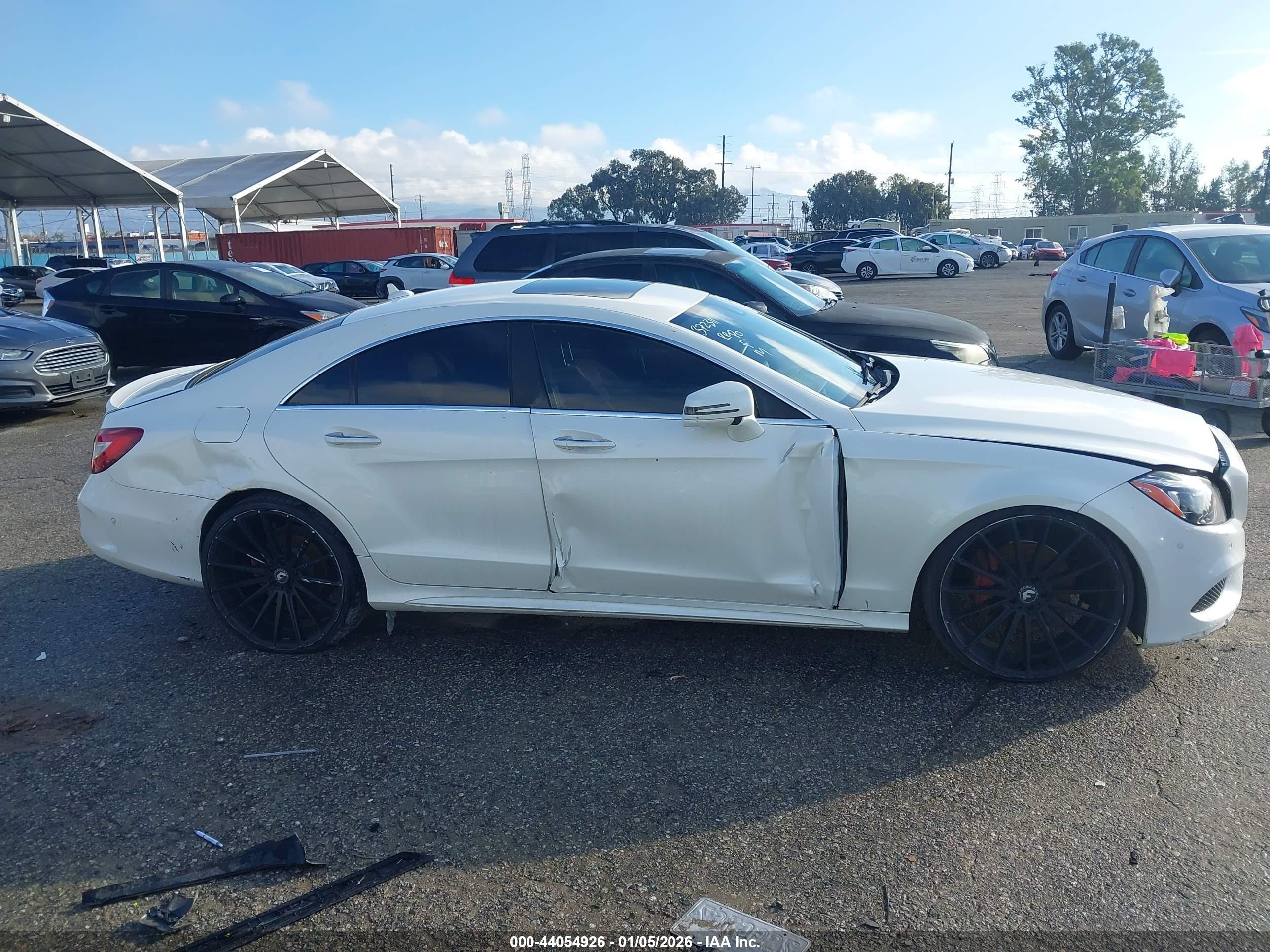 2015 Mercedes-benz Cls 400   White vin: WDDLJ6FB2FA155454